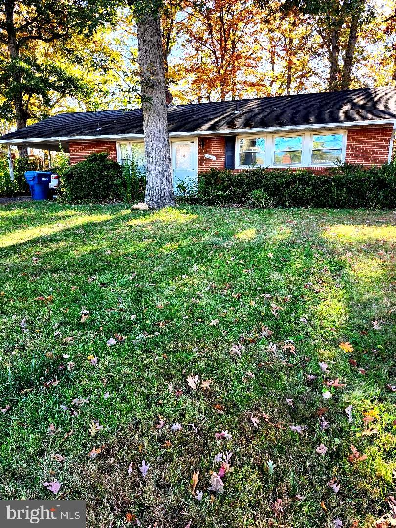 14801 CARLBERN DRIVE