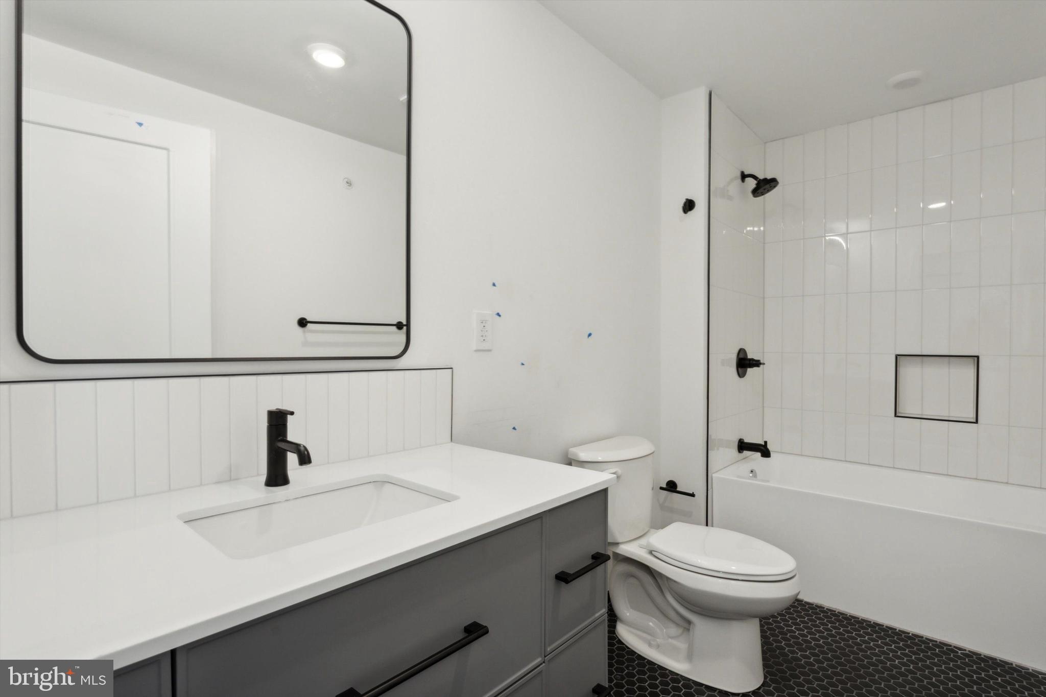 NORTHERN LIBERTIES - Residential Lease