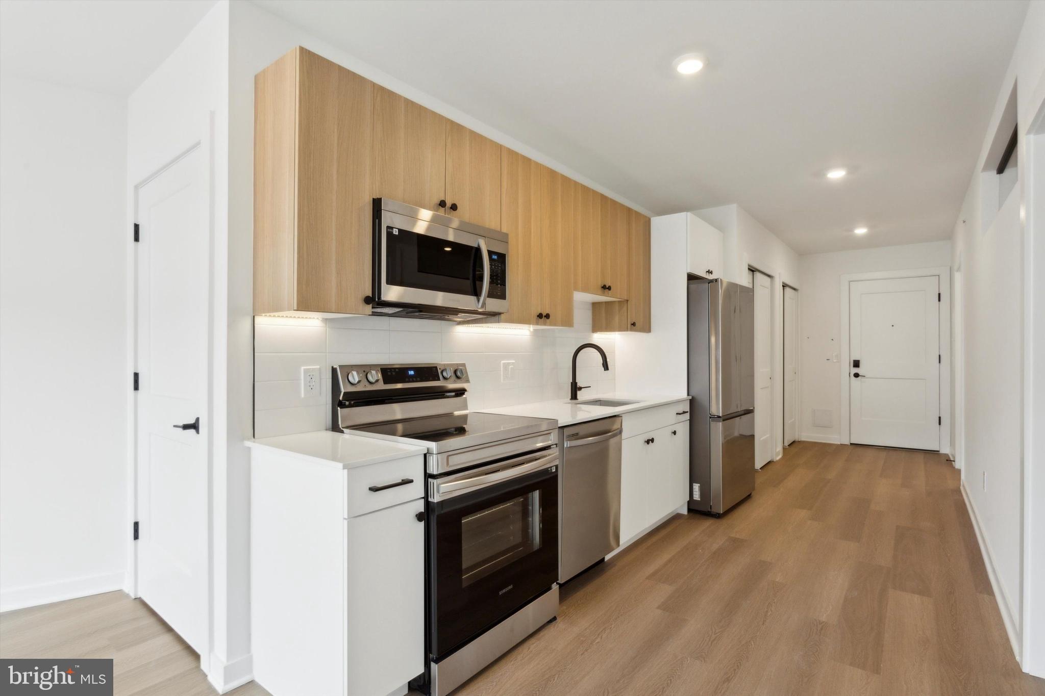 828 N 2ND STREET 504