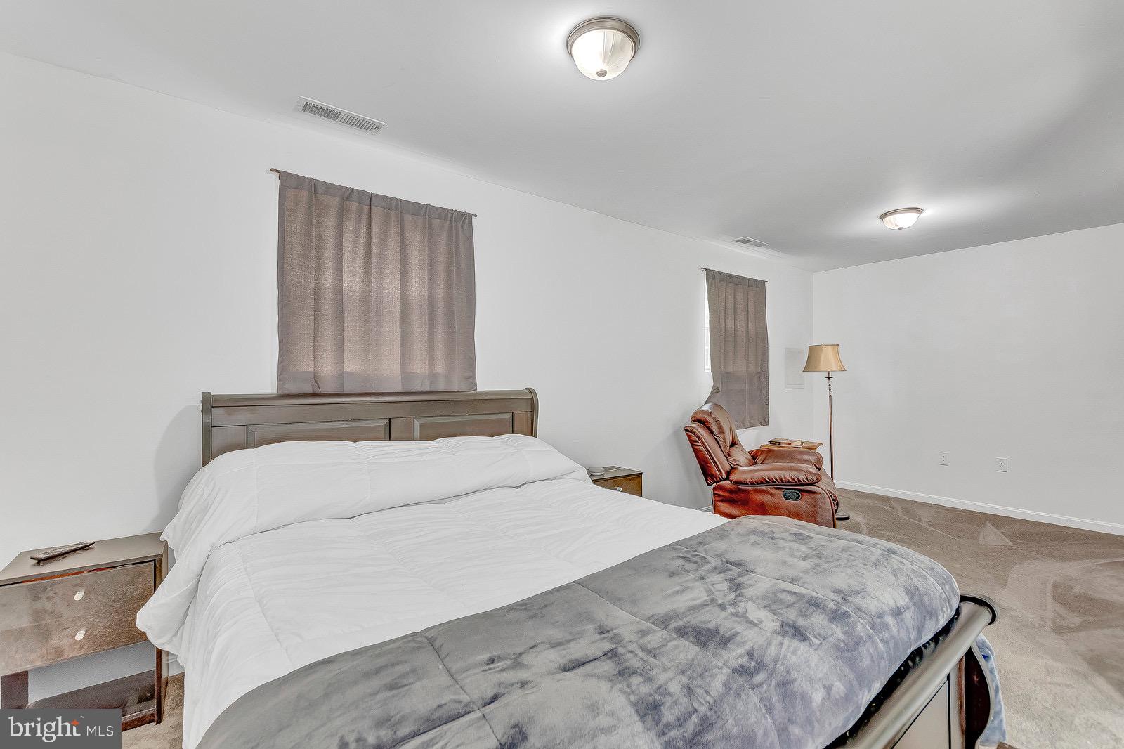 LAUREL RIDGE - Residential