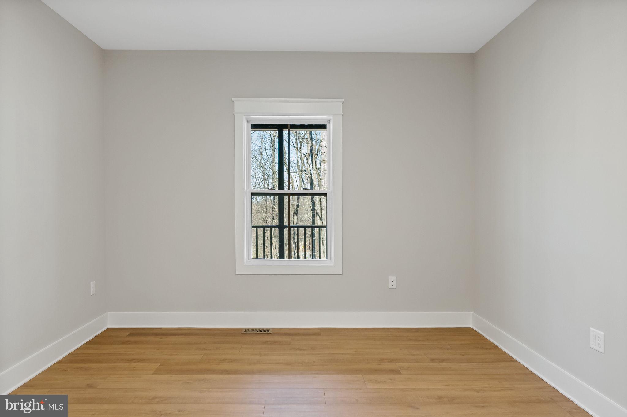 CACAPON SOUTH - Residential