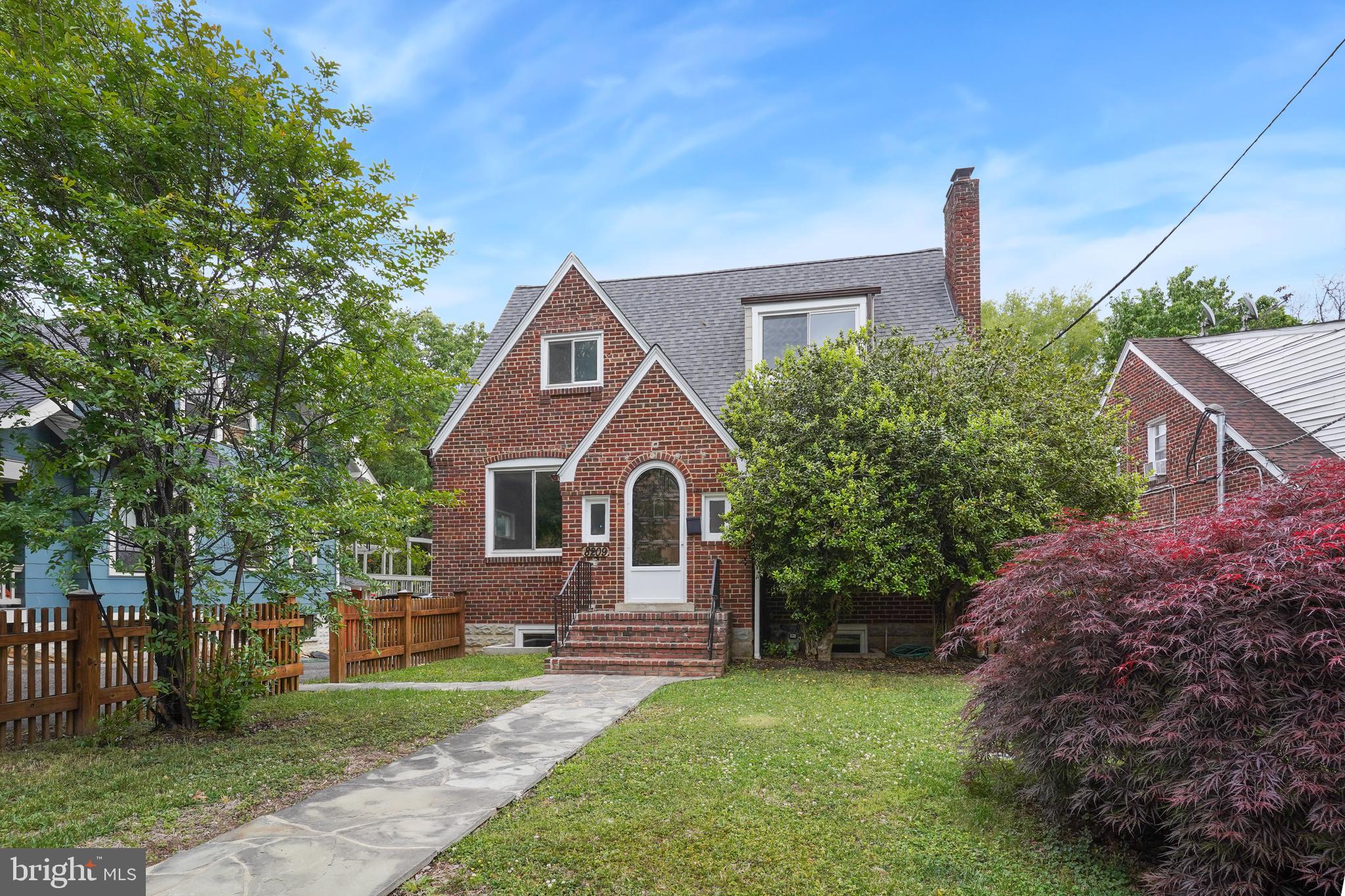 TAKOMA PARK - Residential Income