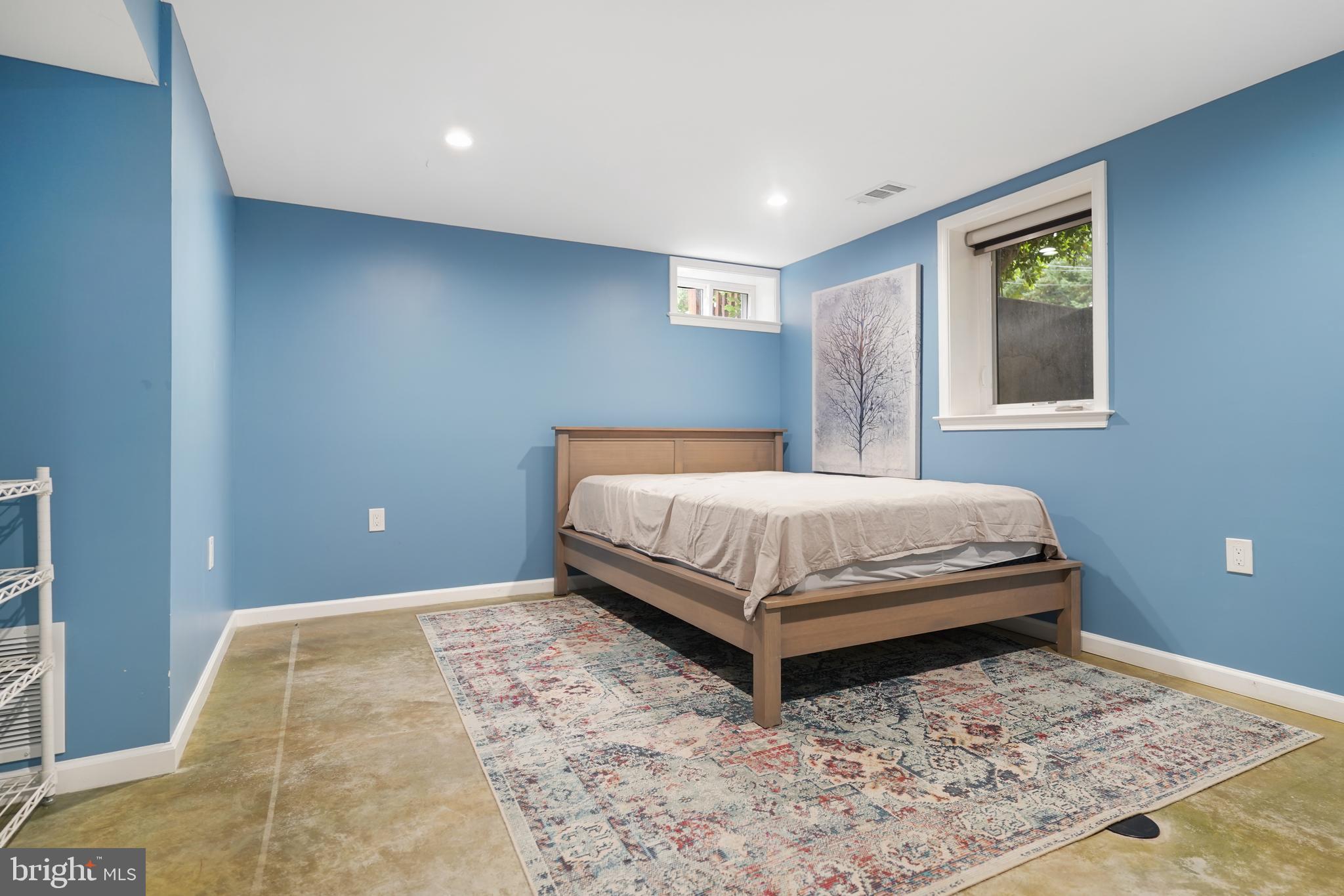 TAKOMA PARK - Residential Income