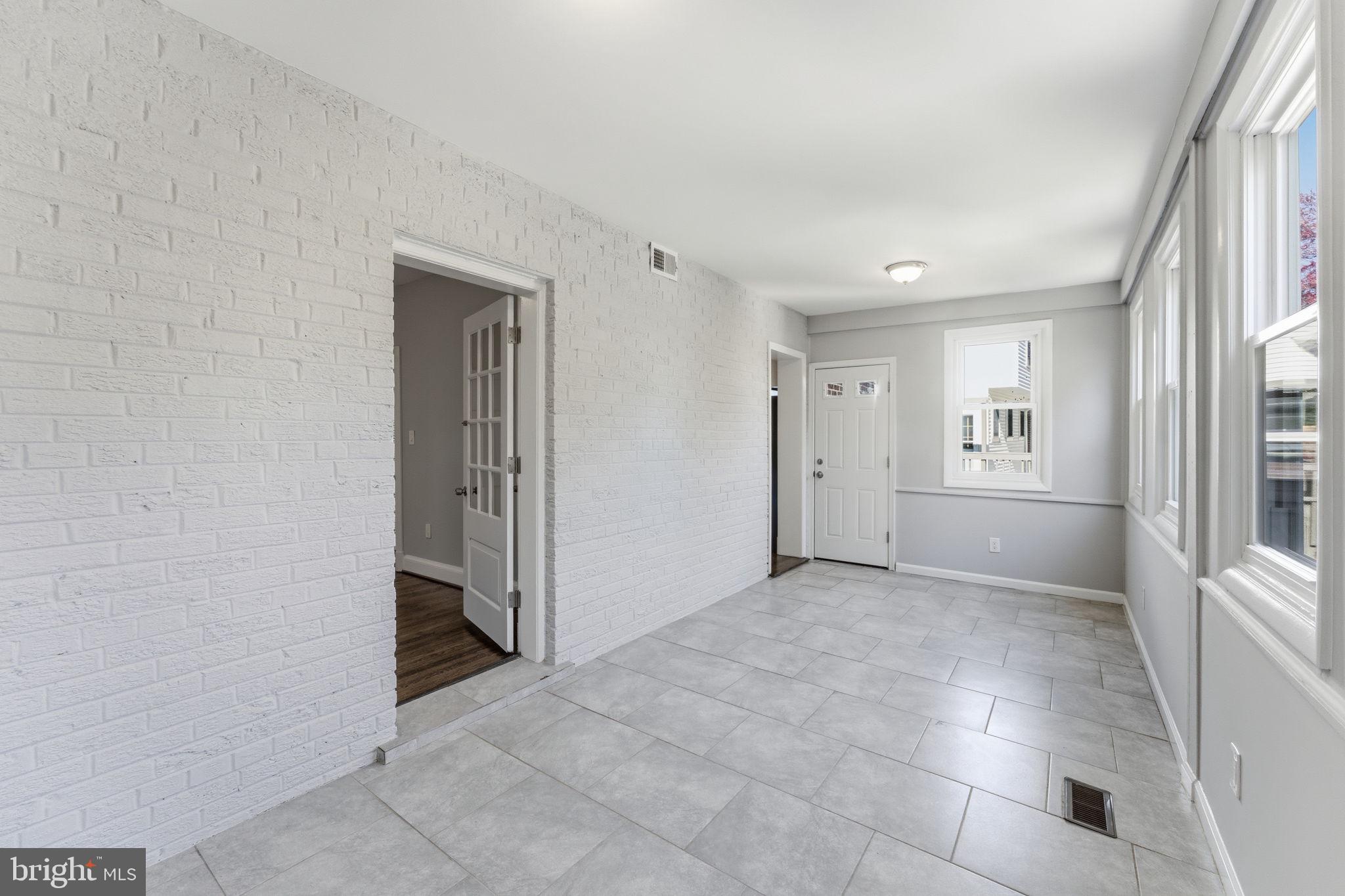 TAKOMA PARK - Residential Income