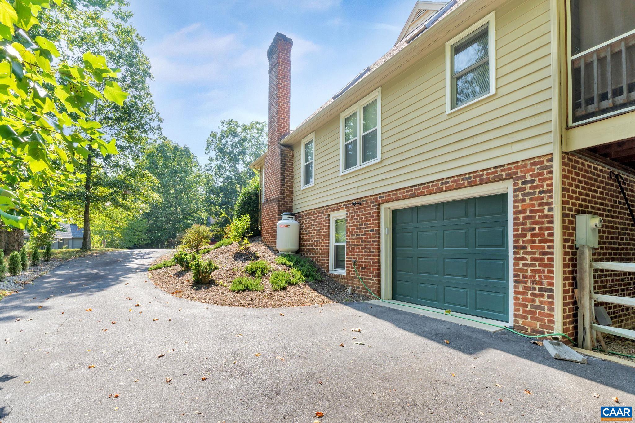 MILL CREEK SOUTH - Residential