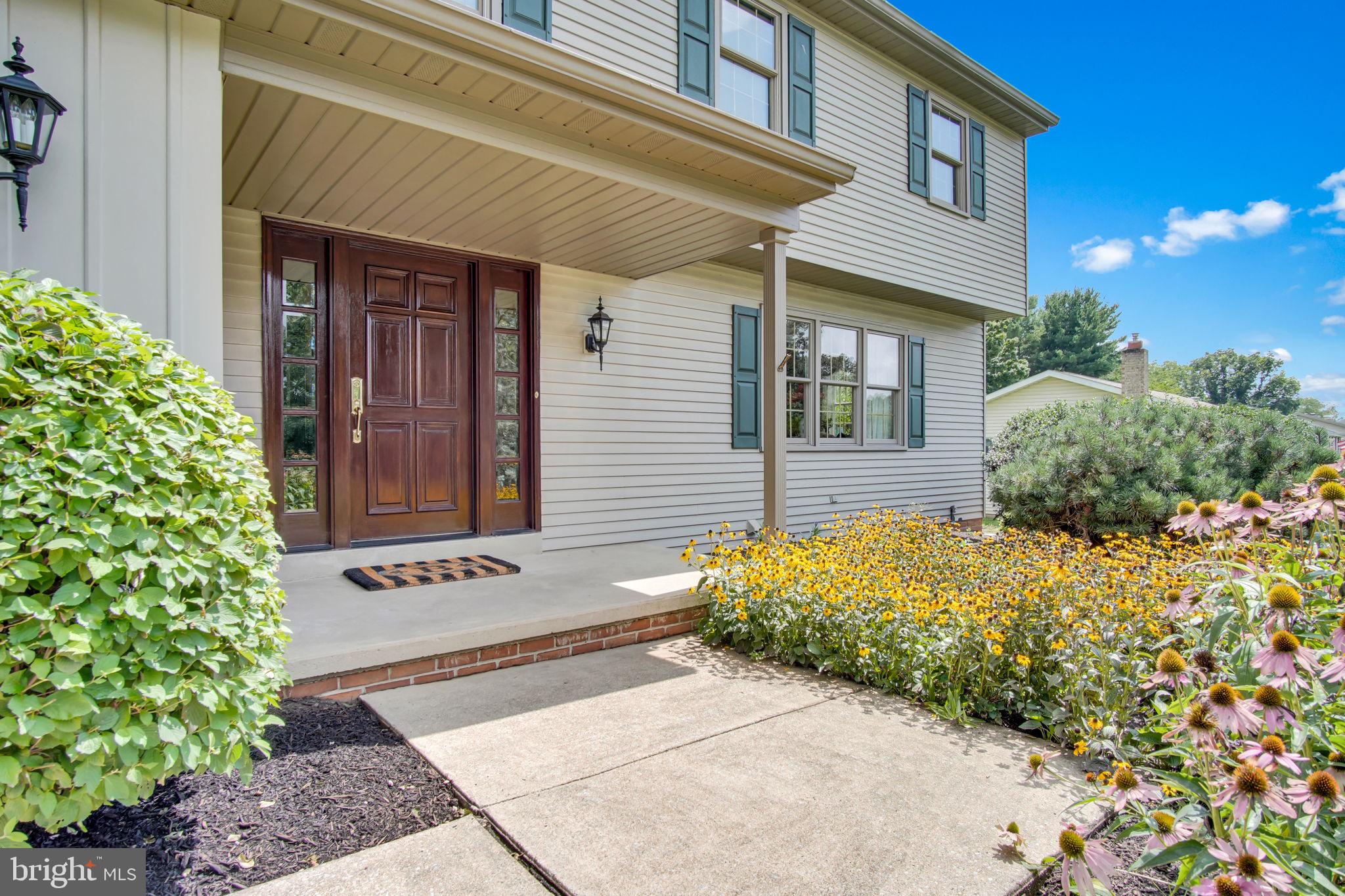761 RIDGELYN DRIVE