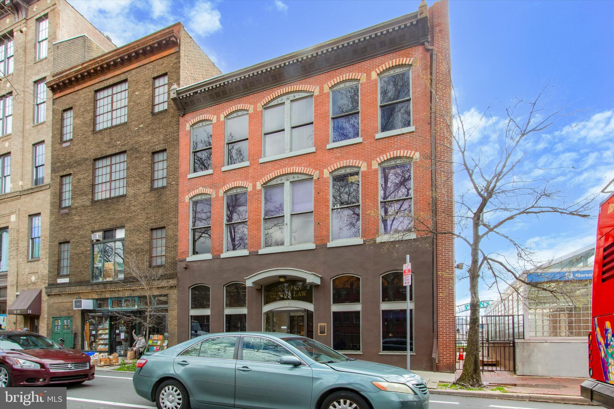 OLD CITY - Commercial Lease