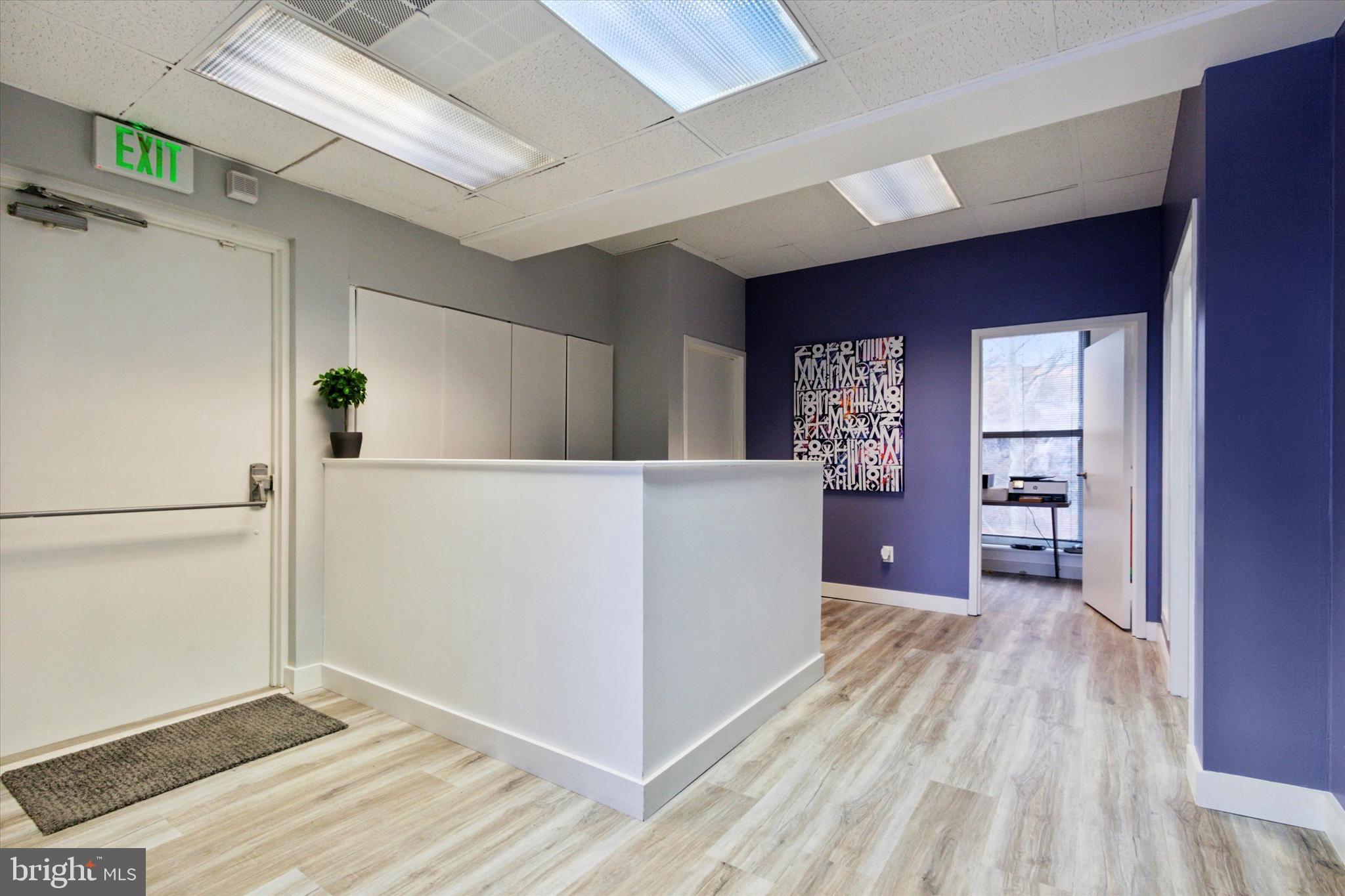 OLD CITY - Commercial Lease