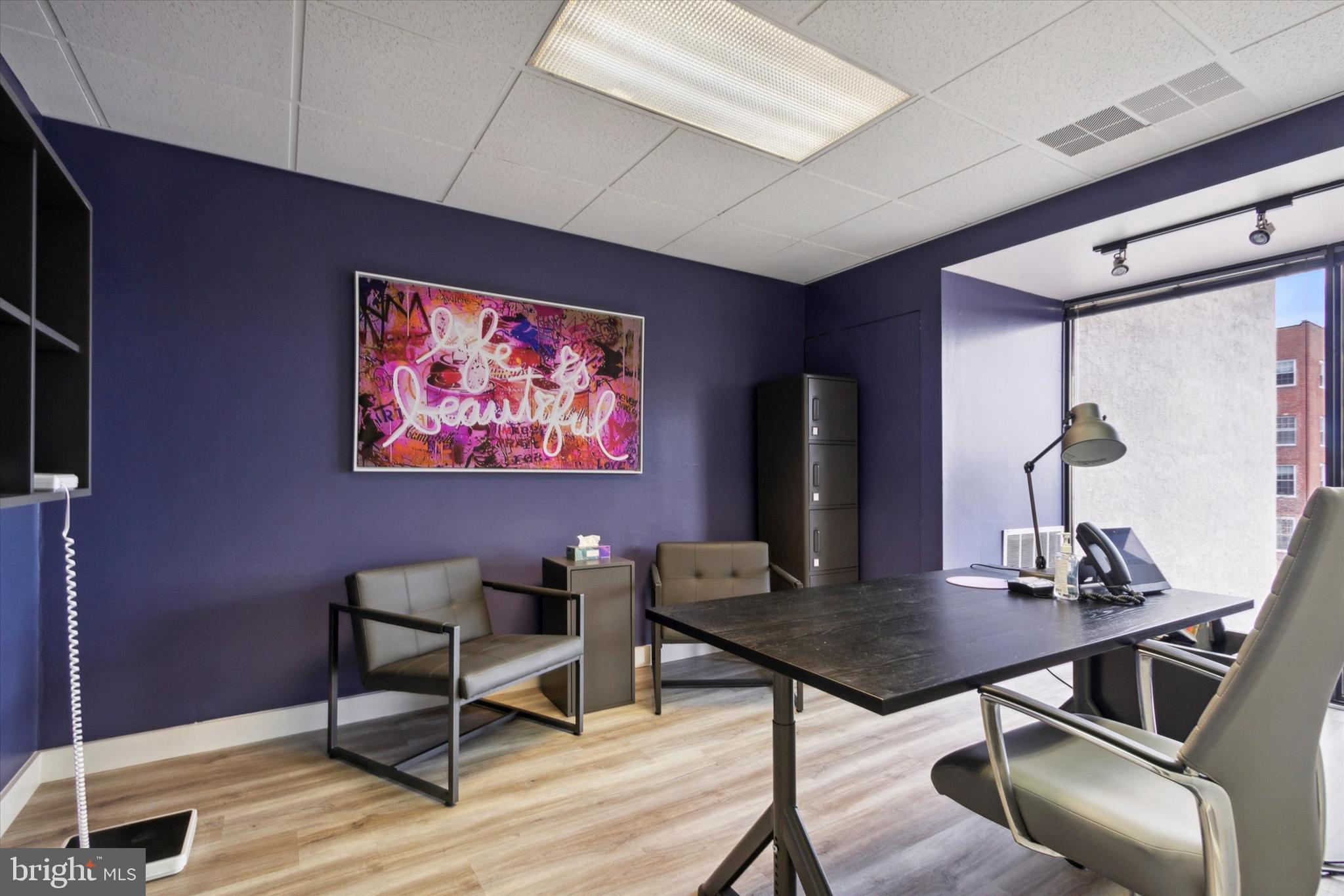 OLD CITY - Commercial Lease