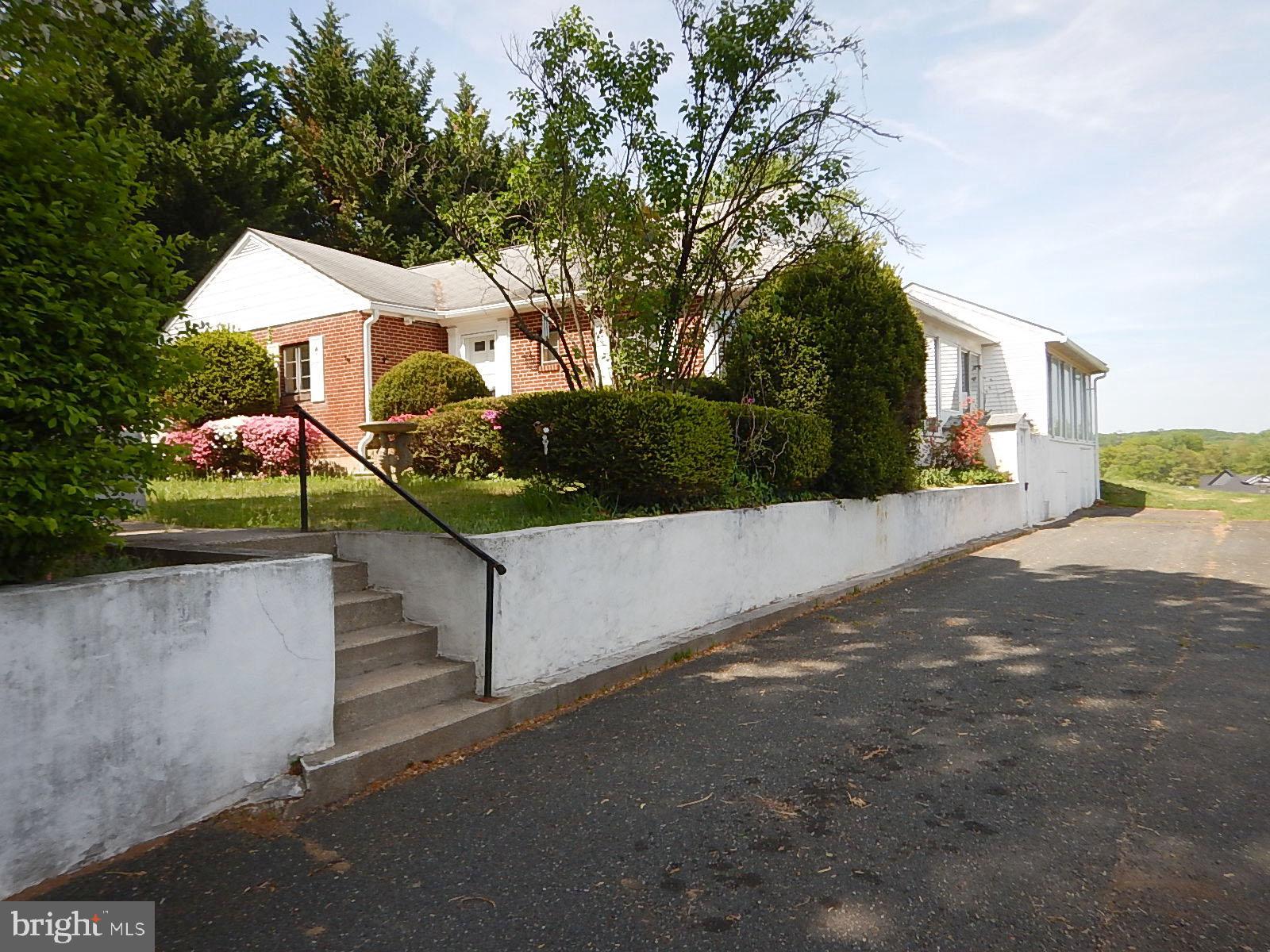 7716 CHAPMAN ROAD
