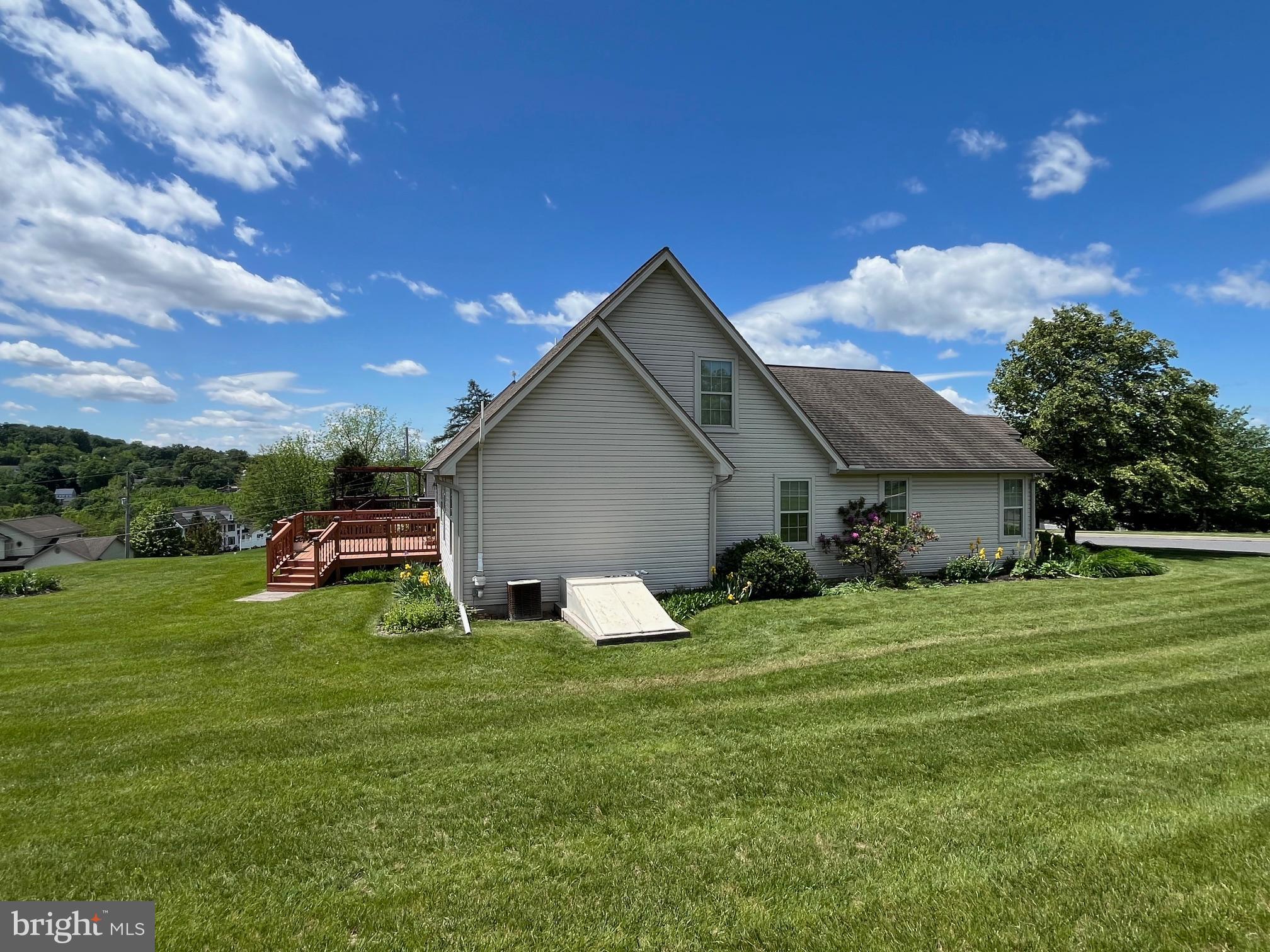 515 MAHOPAC DRIVE