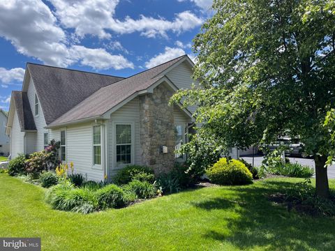 515 MAHOPAC DRIVE RED LION PA 17356