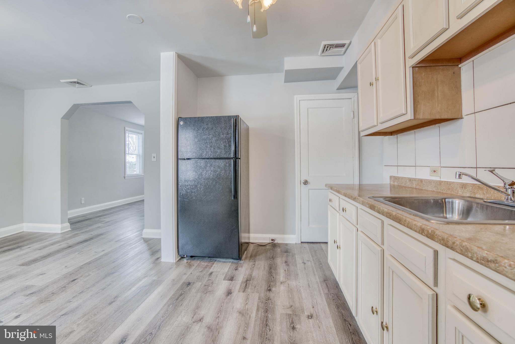 BELVEDERE SQUARE - Residential