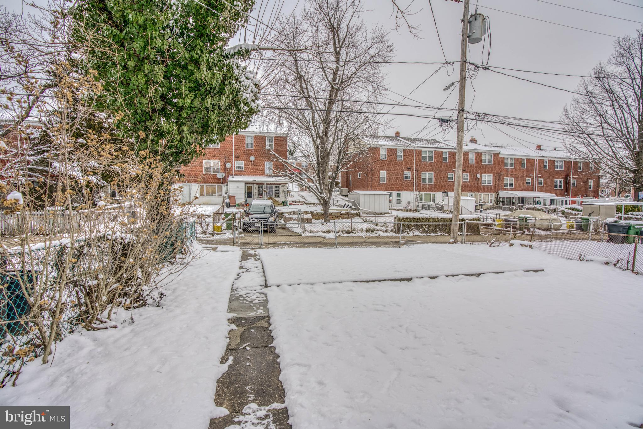 BELVEDERE SQUARE - Residential