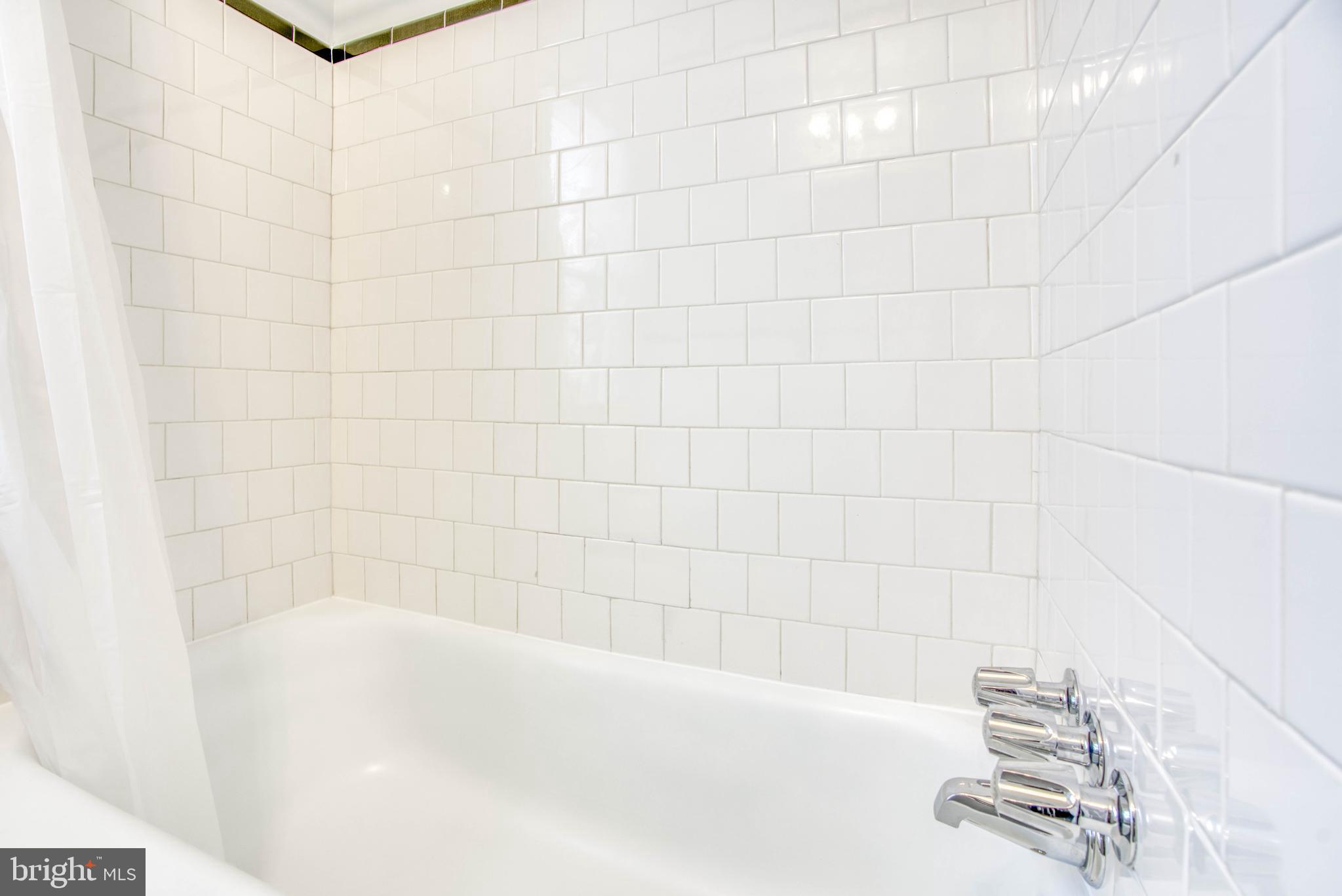 BELVEDERE SQUARE - Residential