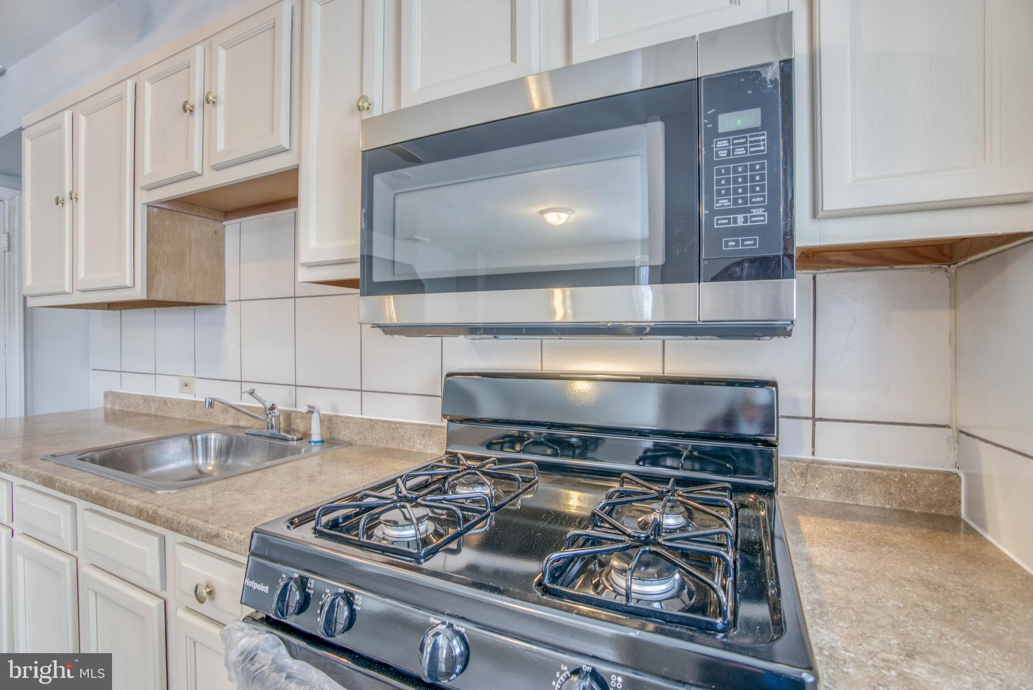 BELVEDERE SQUARE - Residential