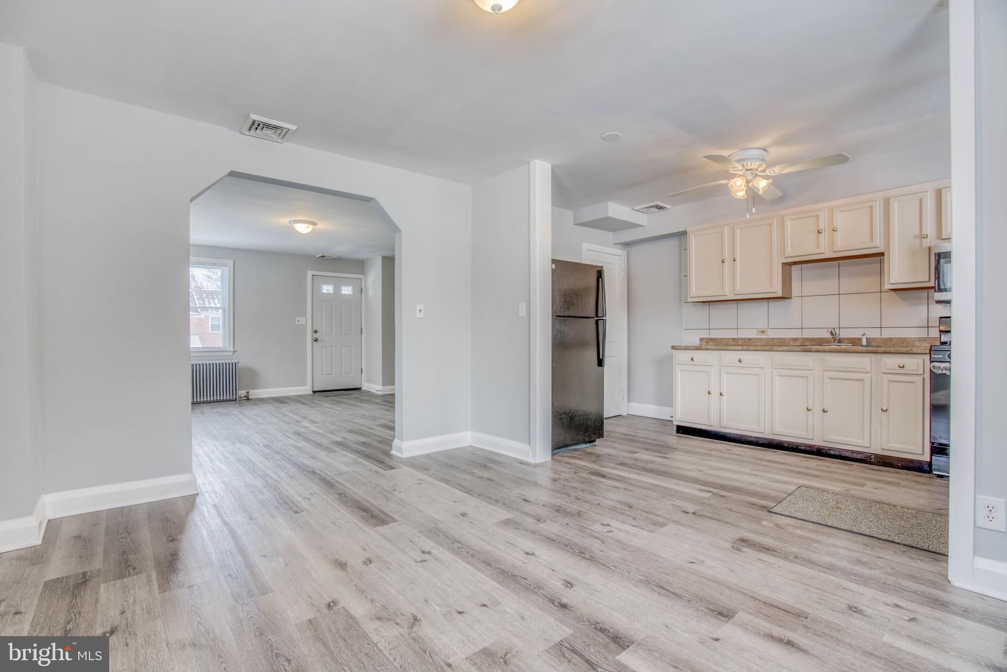 BELVEDERE SQUARE - Residential