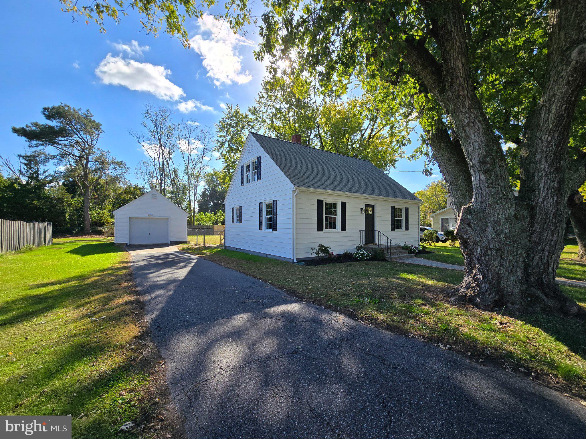 321 CEDAR DRIVE