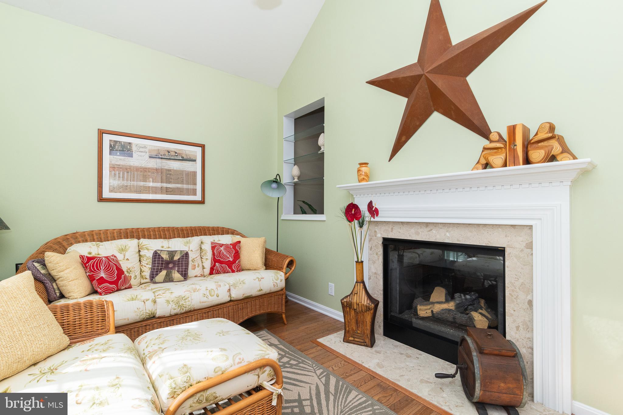 TRADITIONS AT WASH - Residential