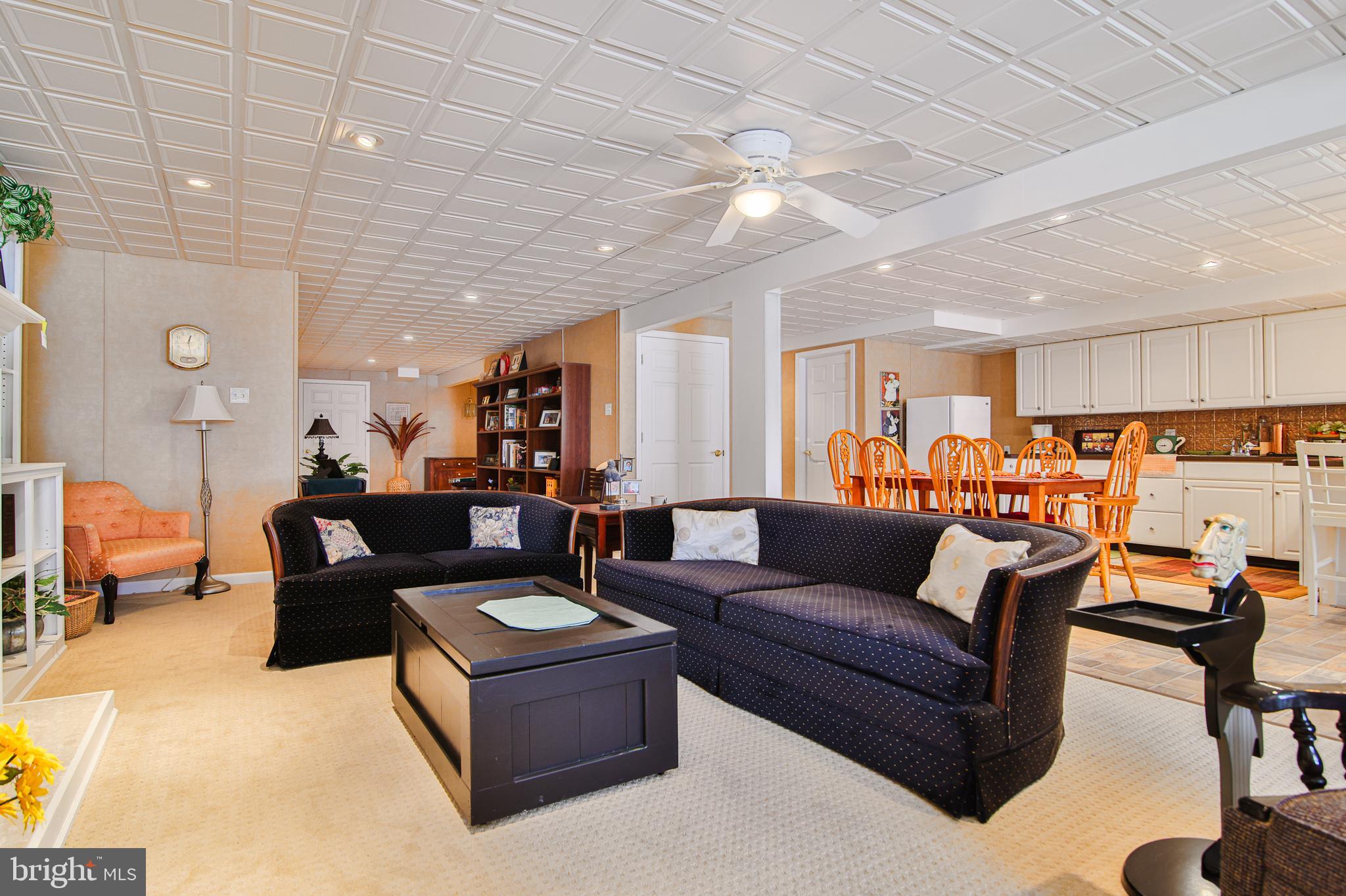 TRADITIONS AT WASH - Residential