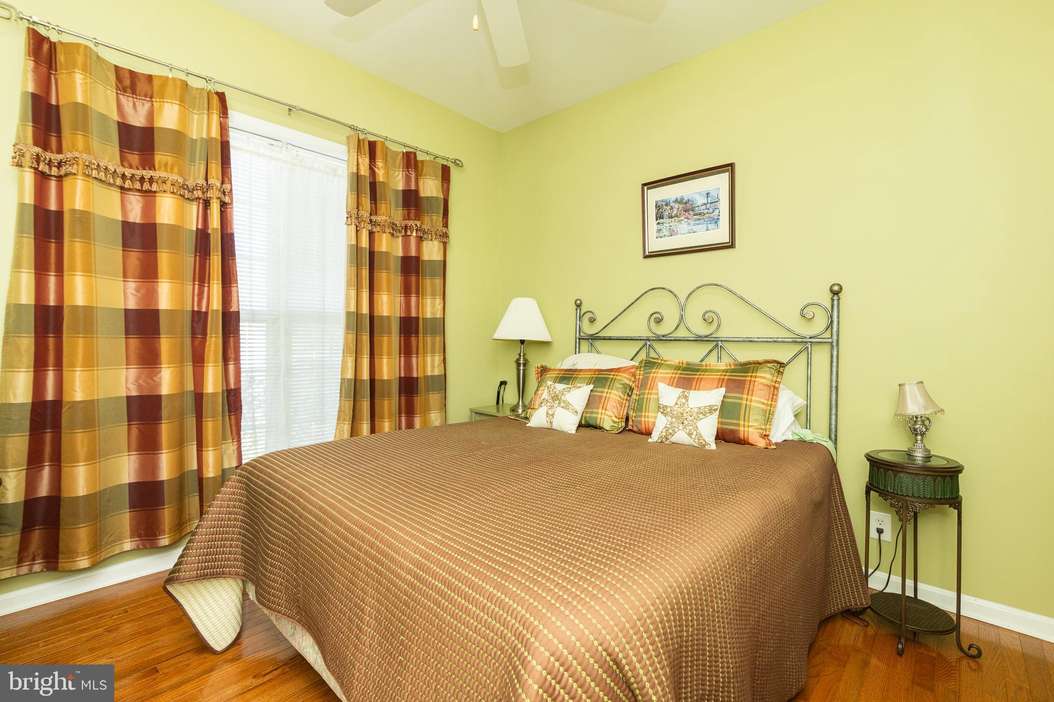 TRADITIONS AT WASH - Residential