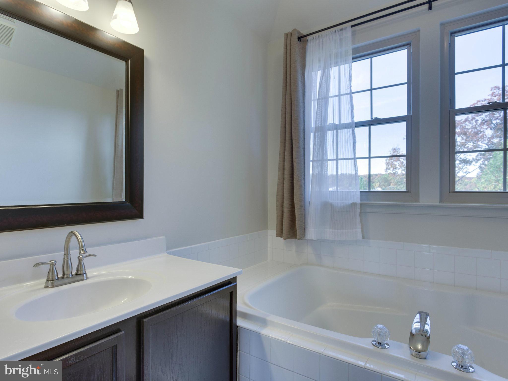 CROSSWELL FARMS - Residential