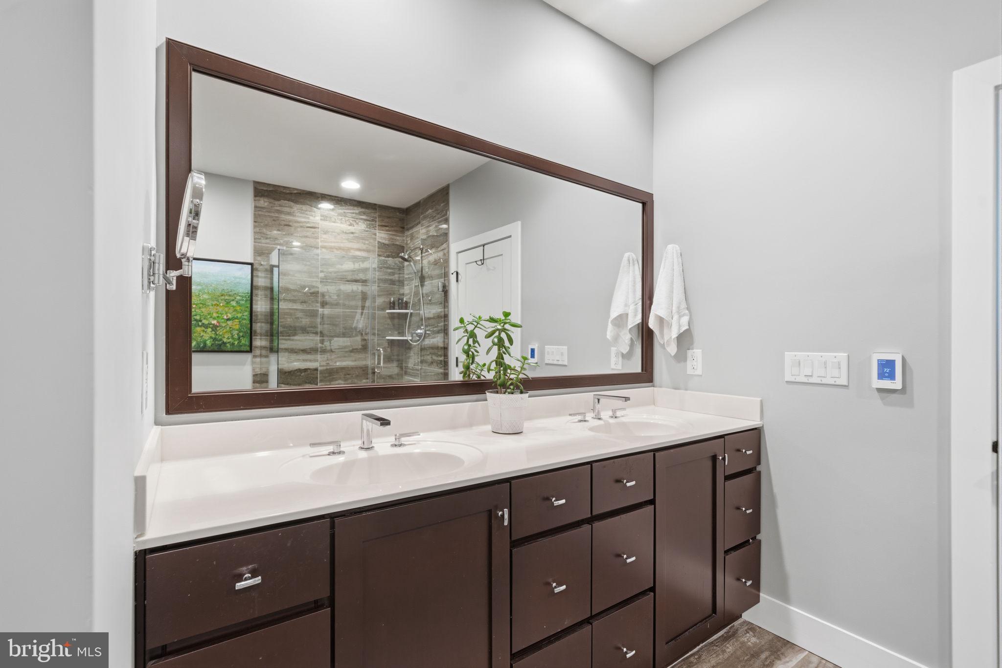 DARLINGTON RIDGE - Residential