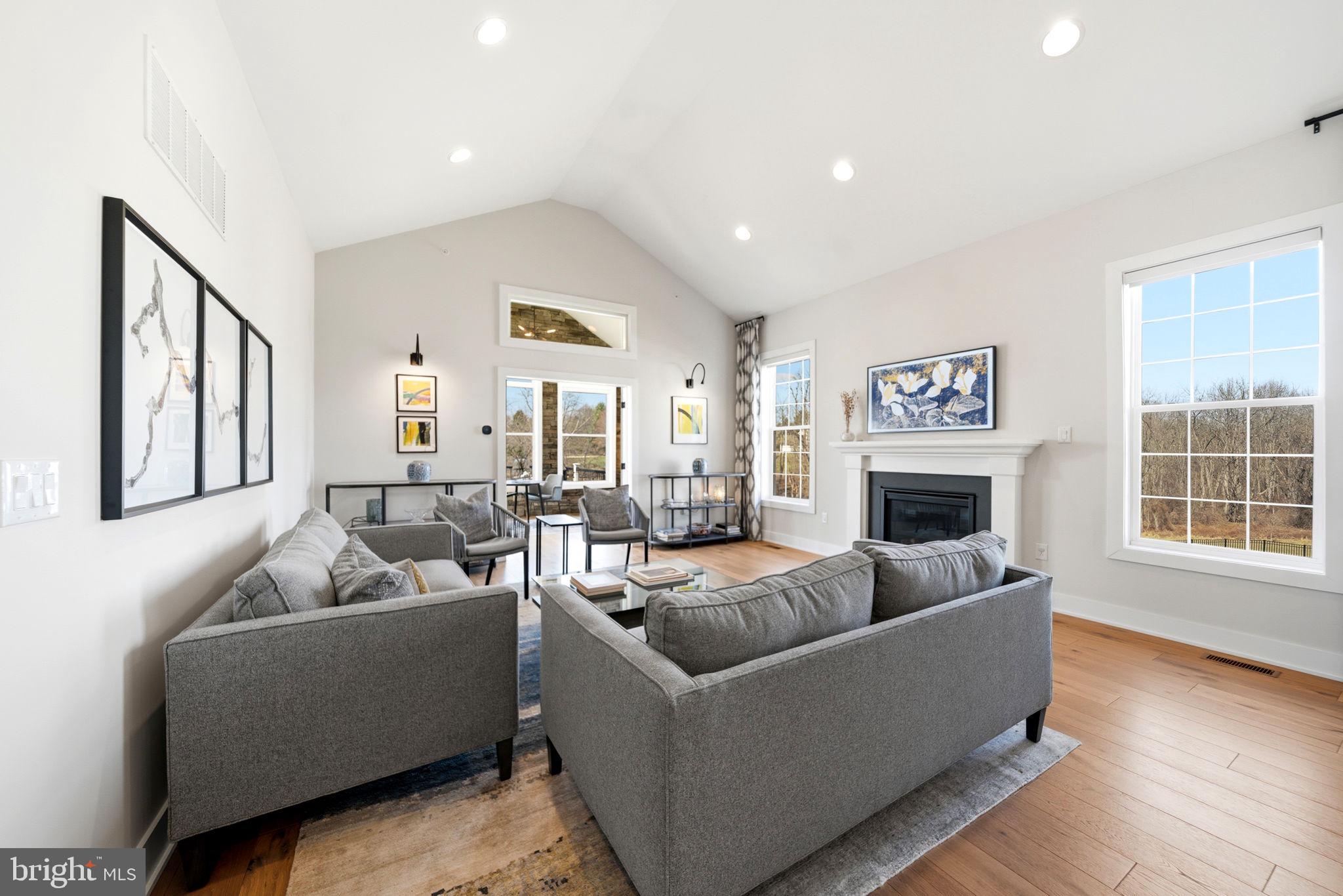 DARLINGTON RIDGE - Residential