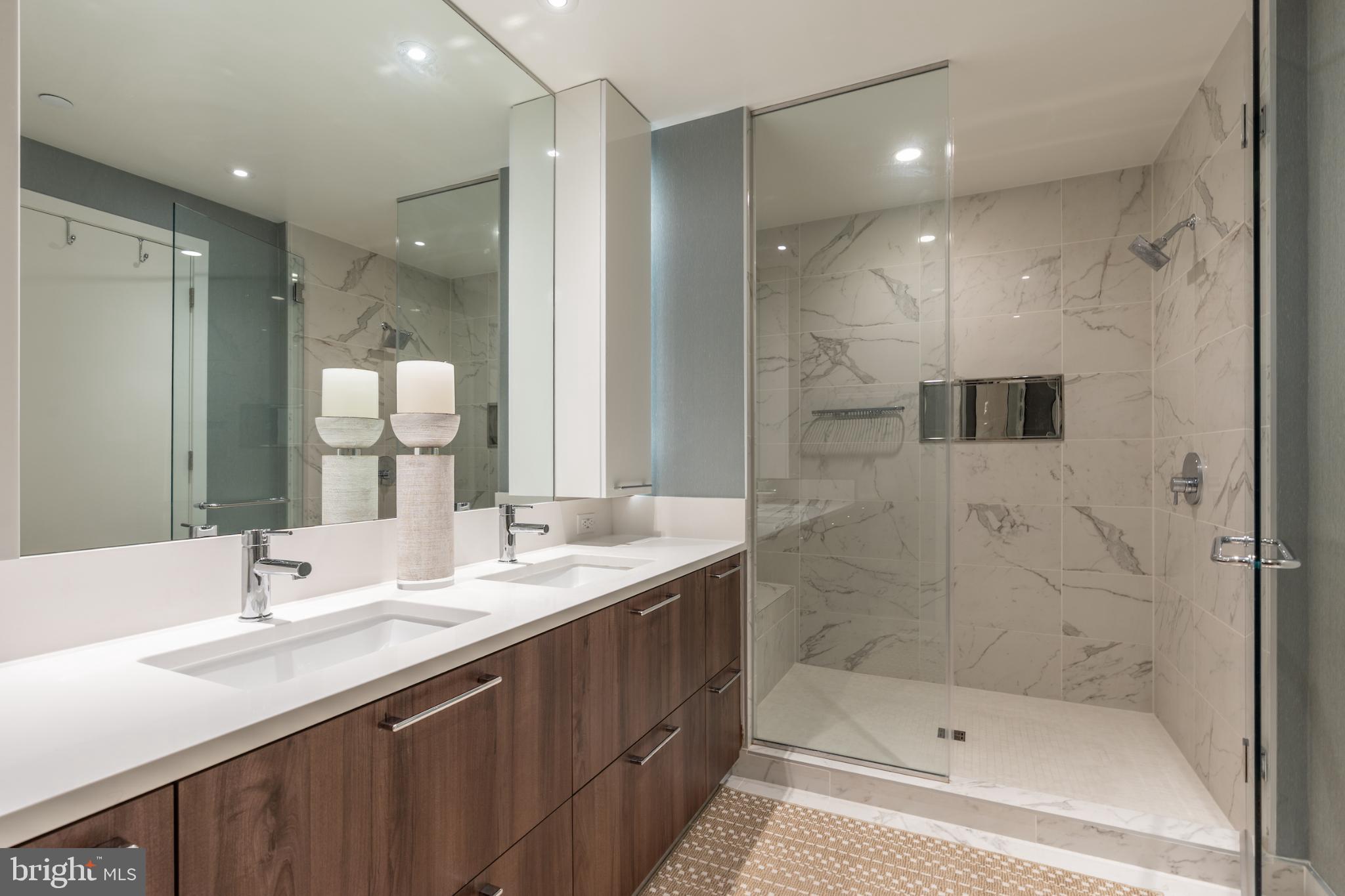 THE BORO TYSONS - Residential