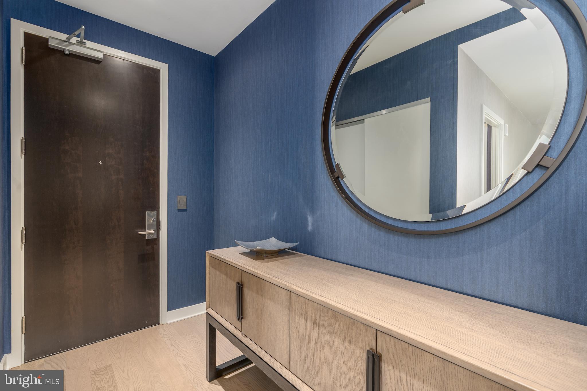 THE BORO TYSONS - Residential