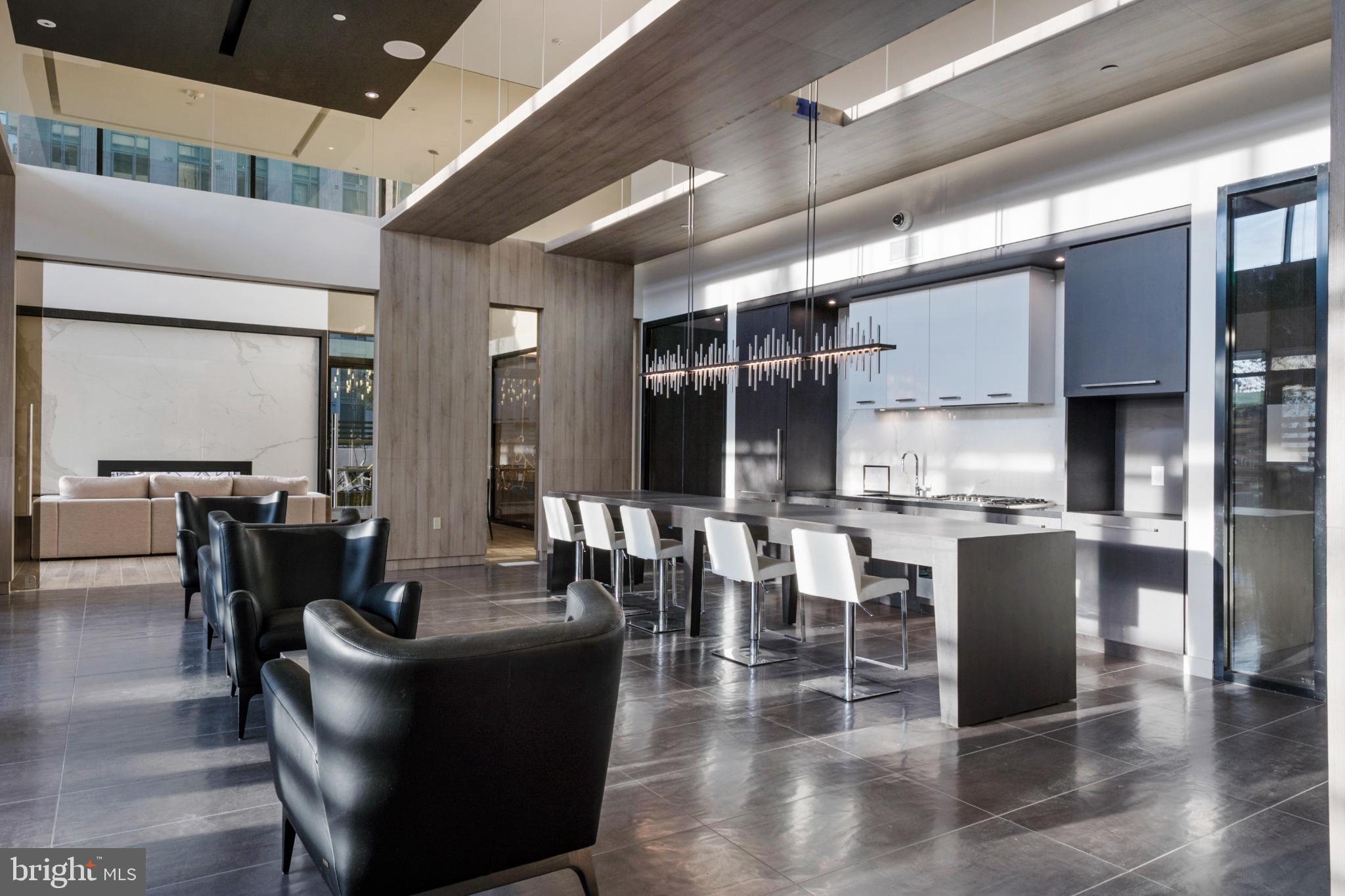 THE BORO TYSONS - Residential