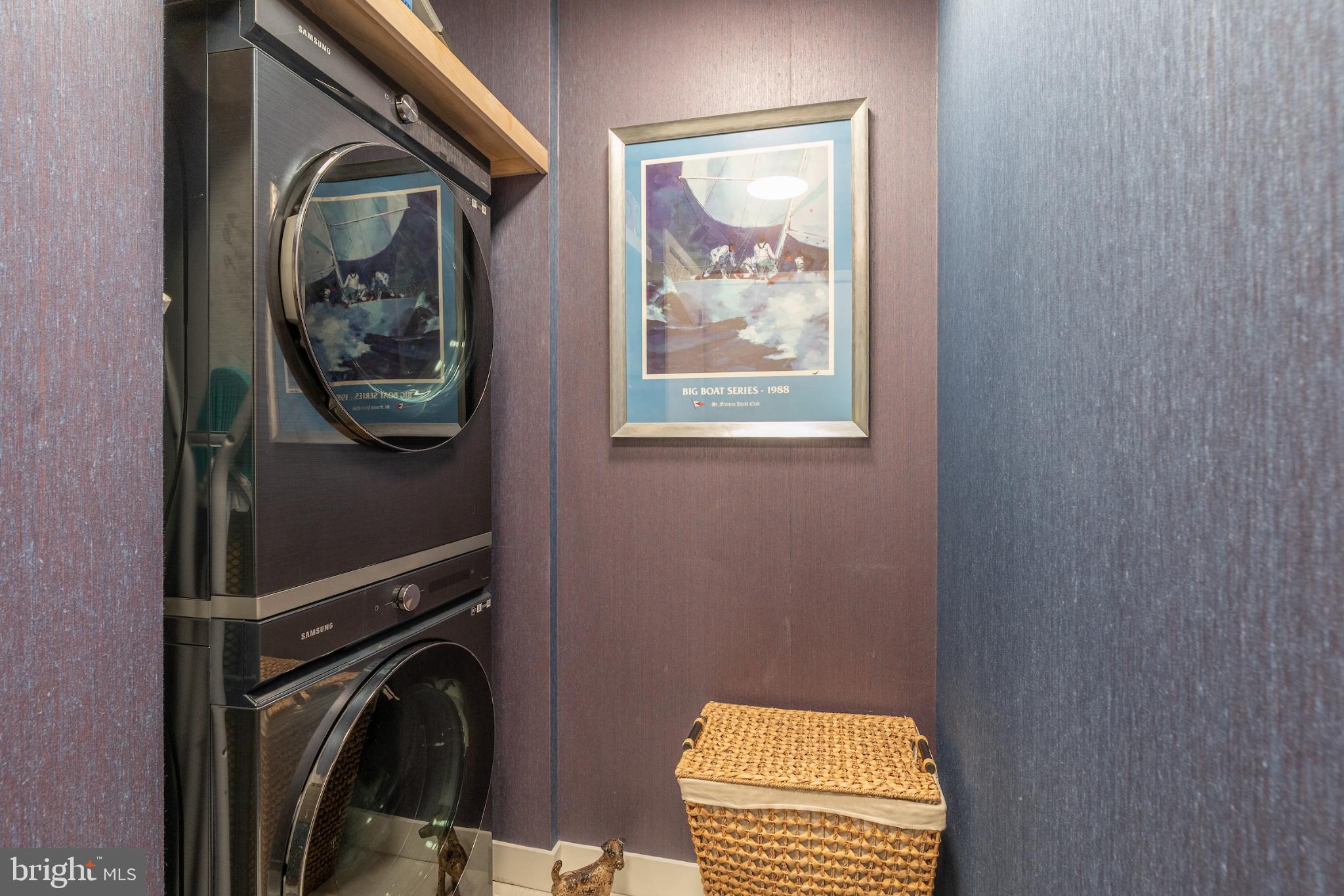 THE BORO TYSONS - Residential