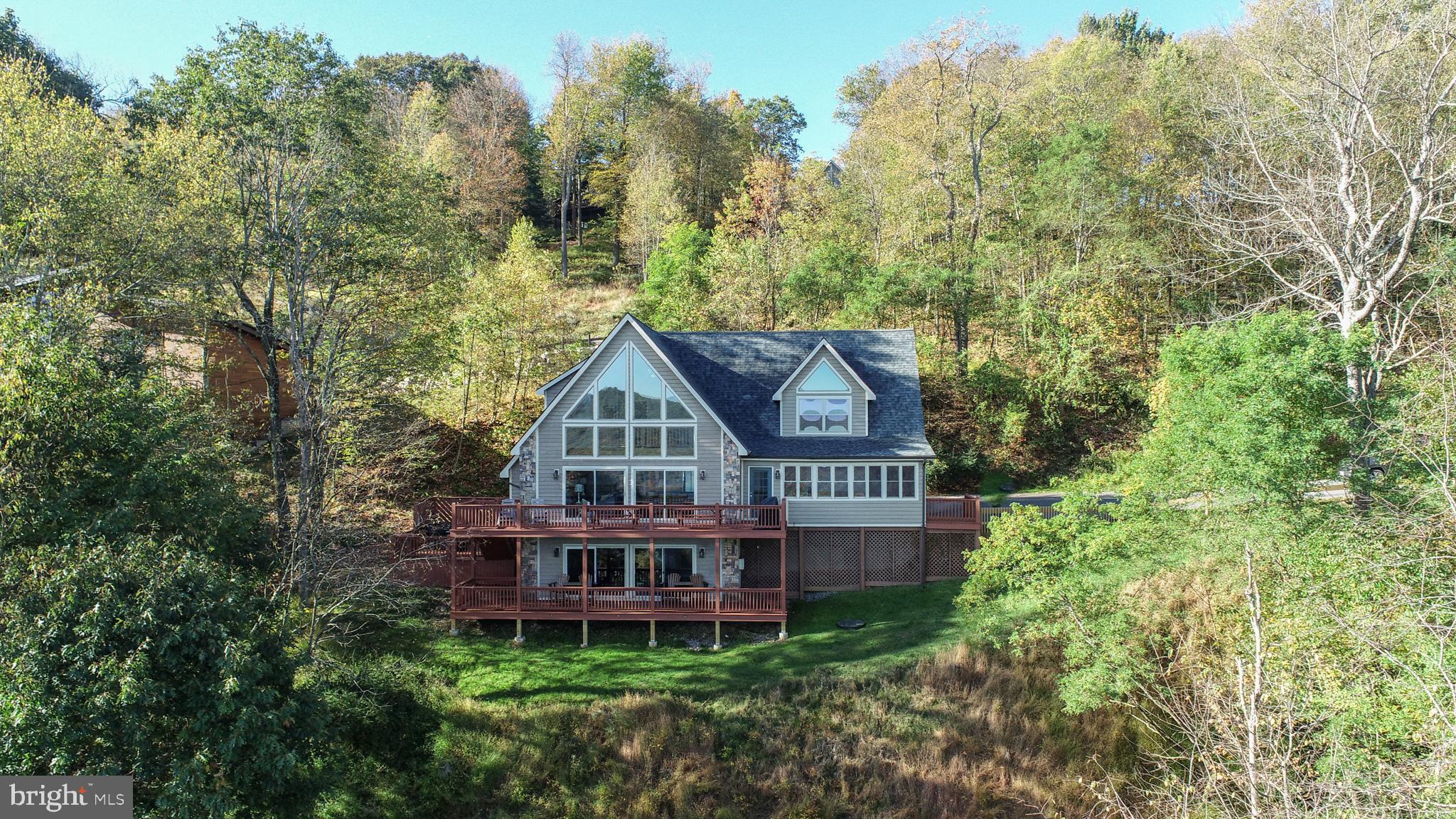 MOUNTAINSIDE - Residential