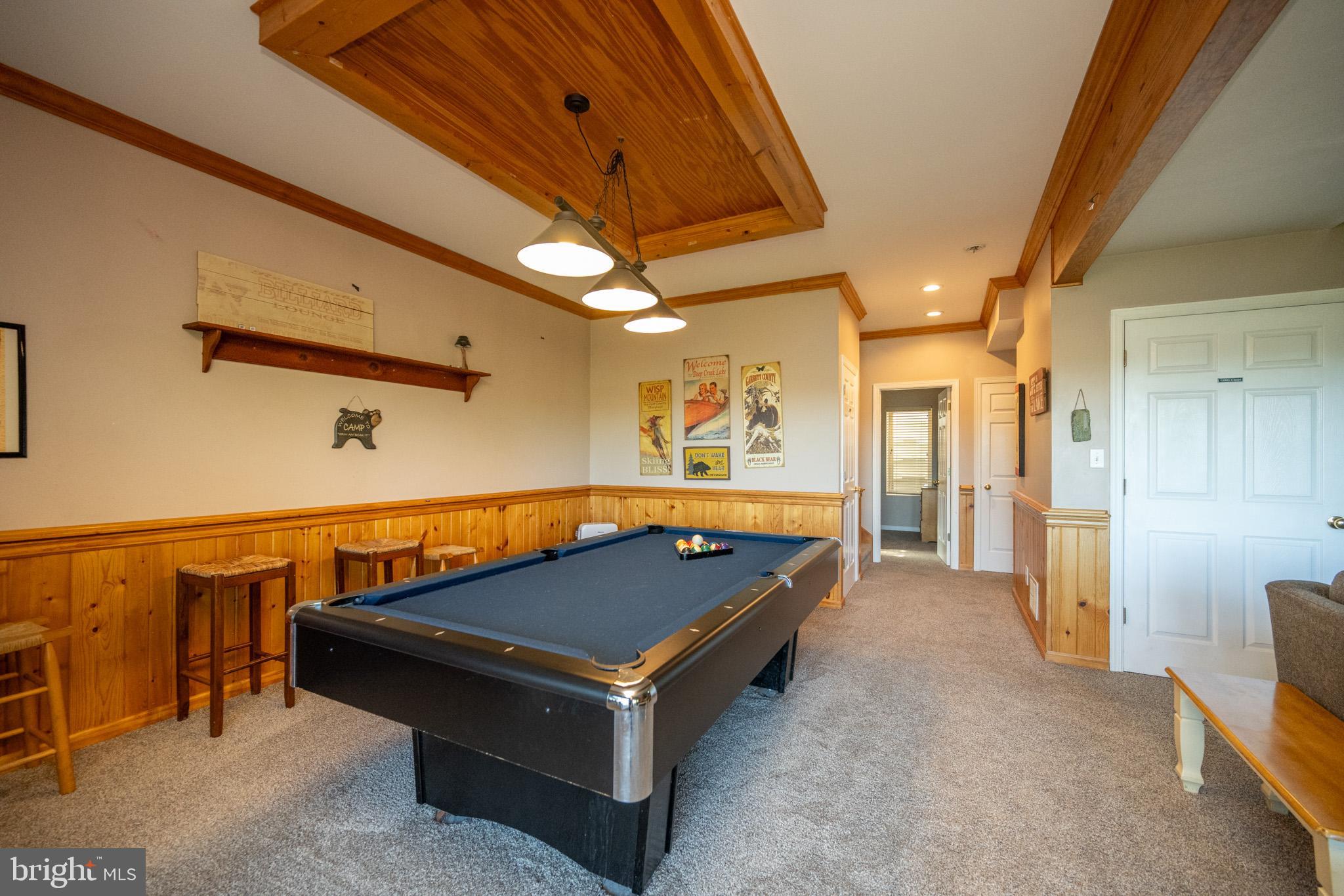 MOUNTAINSIDE - Residential