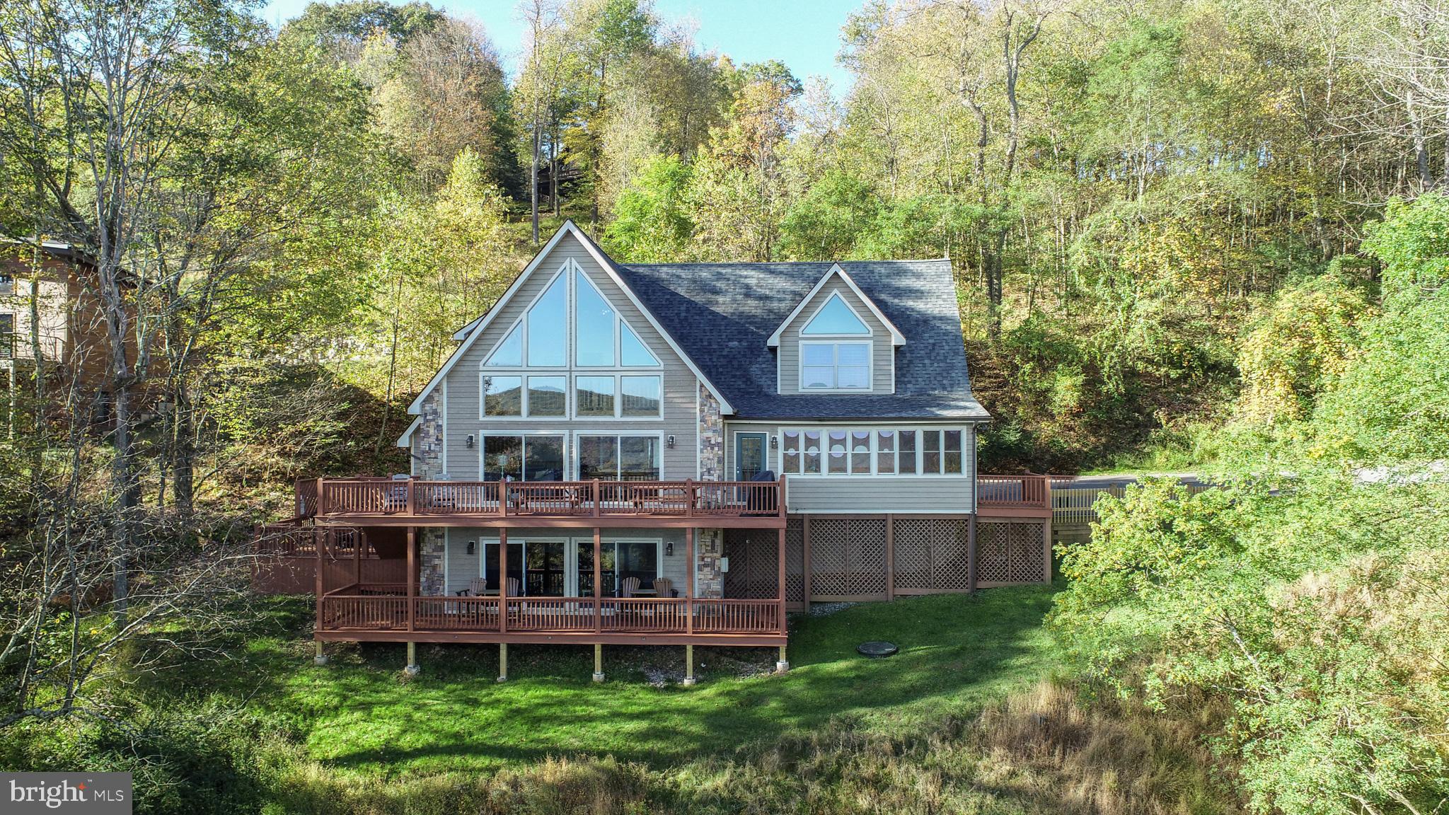 MOUNTAINSIDE - Residential