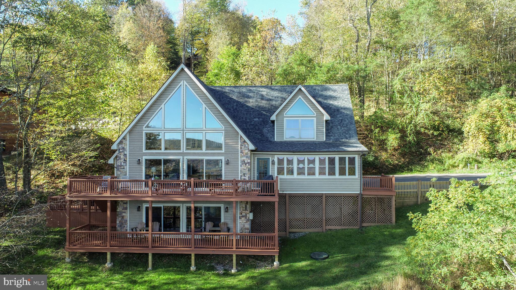 MOUNTAINSIDE - Residential