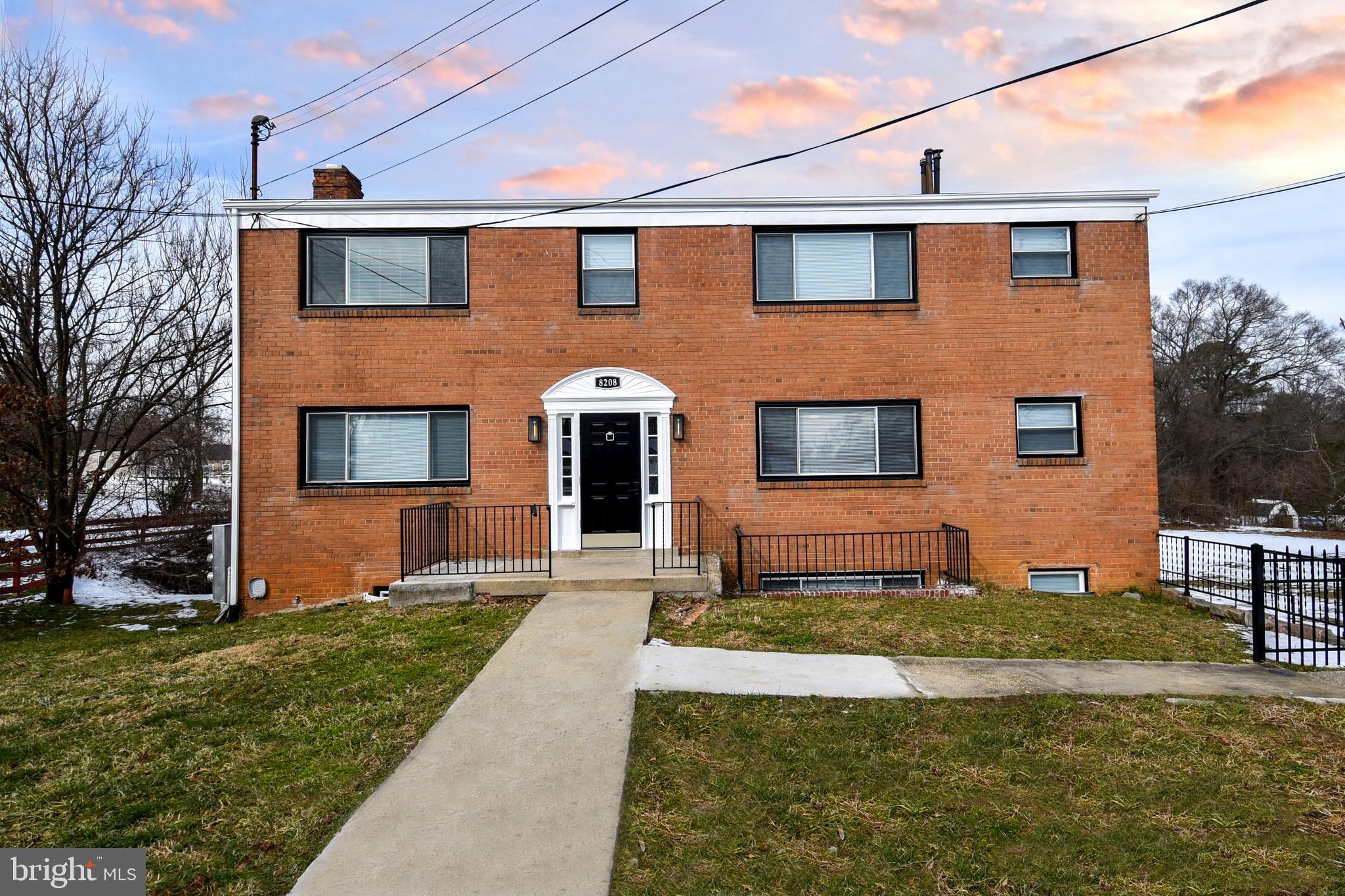 BEAUTIFUL BRIGHT PROPERTY!
Unit 3 is a 2 bedroom top level unit with a lot of natural light. Unit was completely renovated in 2023 with brand new kitchens with granite counter tops, new cabinets, stainless steel appliances, individually controlled central furnaces, new bathrooms & modern vinyl flooring throughout. Off-street parking in this quiet, residential diverse homeowner neighborhood.
Residents pay electric & gas with separate hot water tanks for each unit. There is a $50.00 monthly water fee that is paid by each resident.
No-Smoking building. Pets are not allowed
Utilities need to be transferred in tenant's name prior to moving in.
No smoking is allowed.
Minimum credit score required is 635
Monthly gross income required: $6,000.00
Tenant(s) has to get annual renter's insurance paid in full with proof provided prior to moving in
Tenant(s) has to be approved and pay for rent default insurance prior to moving in (approx. monthly fee is $110.00)
Tenant has to pay nonrefundable move-in fee of $250.00
PLEASE KEEP IN MIND THE APPLICATION FEE IS NONREFUNDABLE!
Laundry facility is scheduled to be completed by September 2025.
Call for private showing appointment at least 24h prior to intended date.