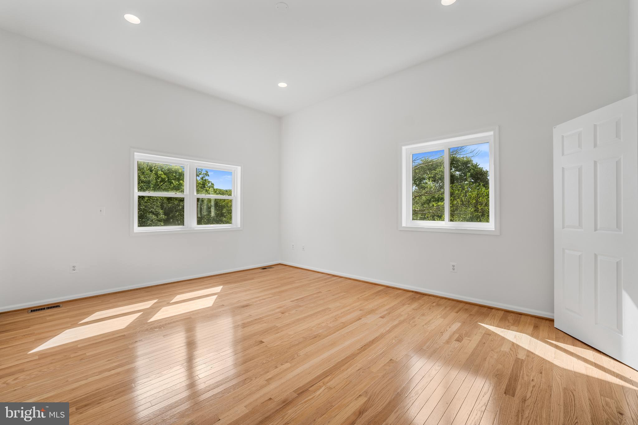 CHANTILLY FARM - Residential Lease