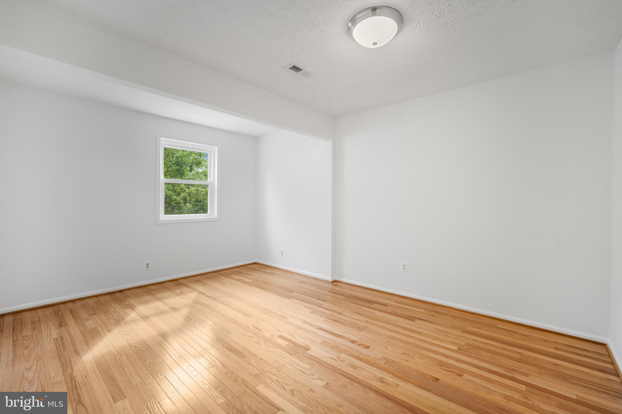 CHANTILLY FARM - Residential Lease