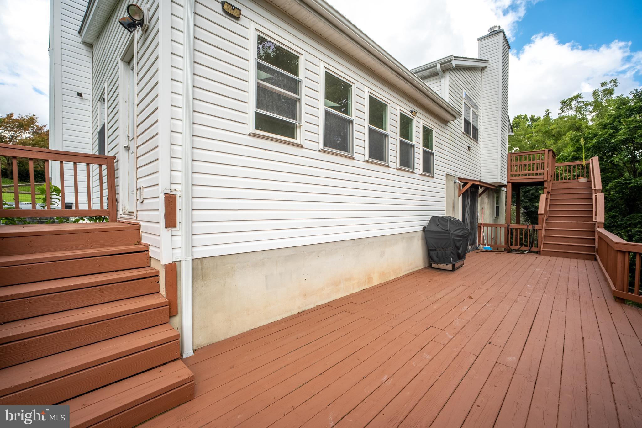 CHANTILLY FARM - Residential Lease