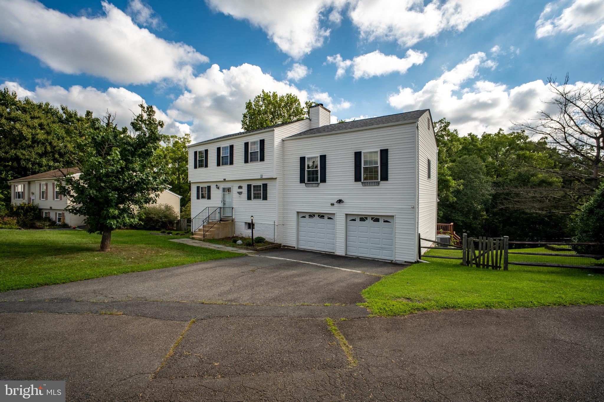 CHANTILLY FARM - Residential Lease