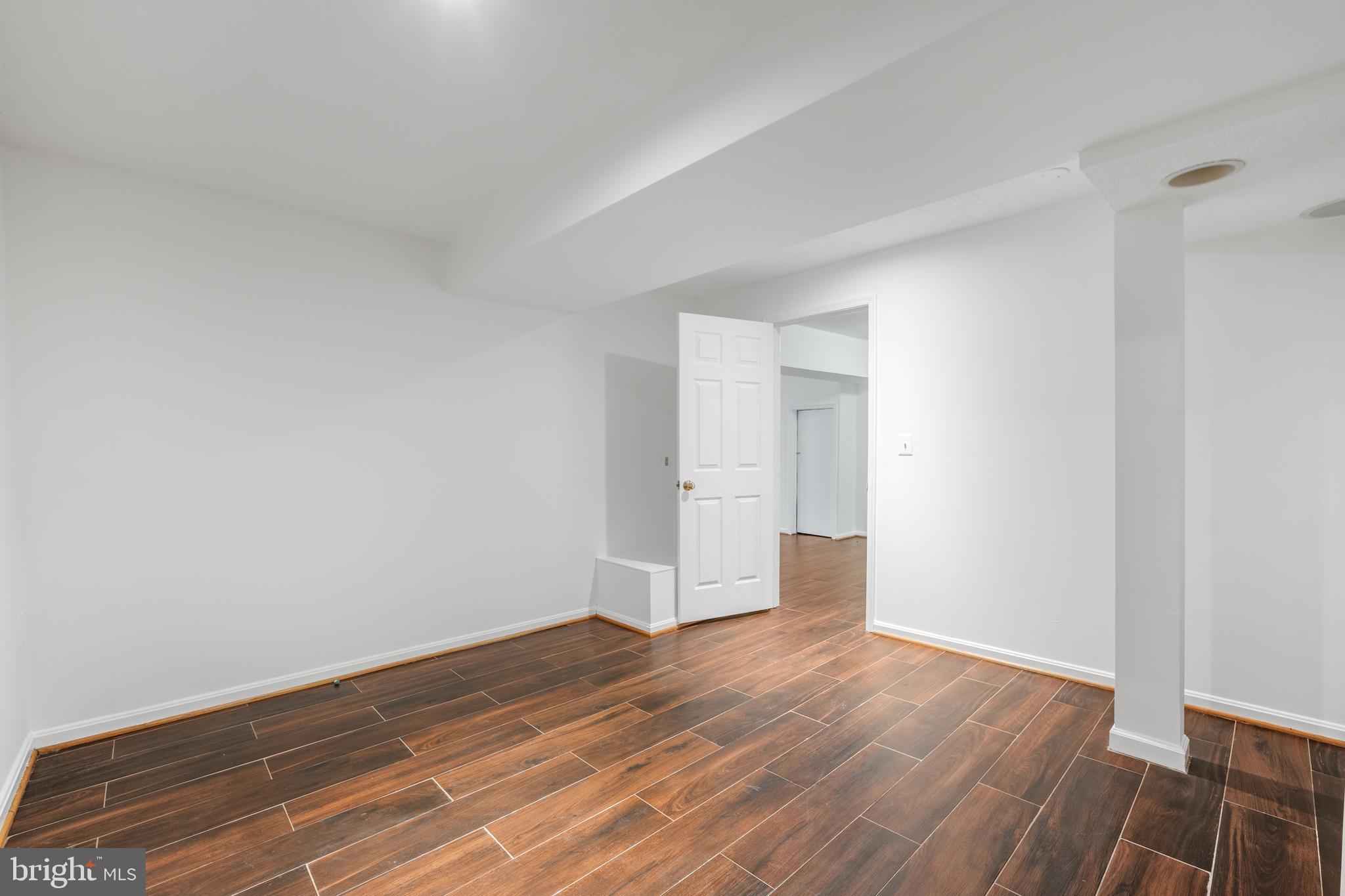 CHANTILLY FARM - Residential Lease