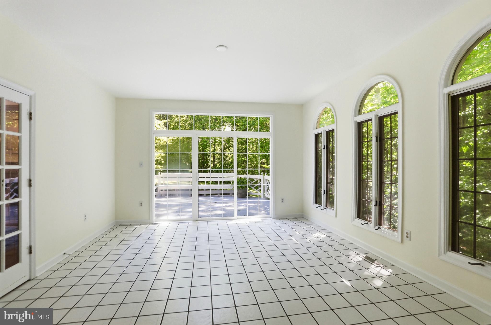 BEAR CREEK - Residential