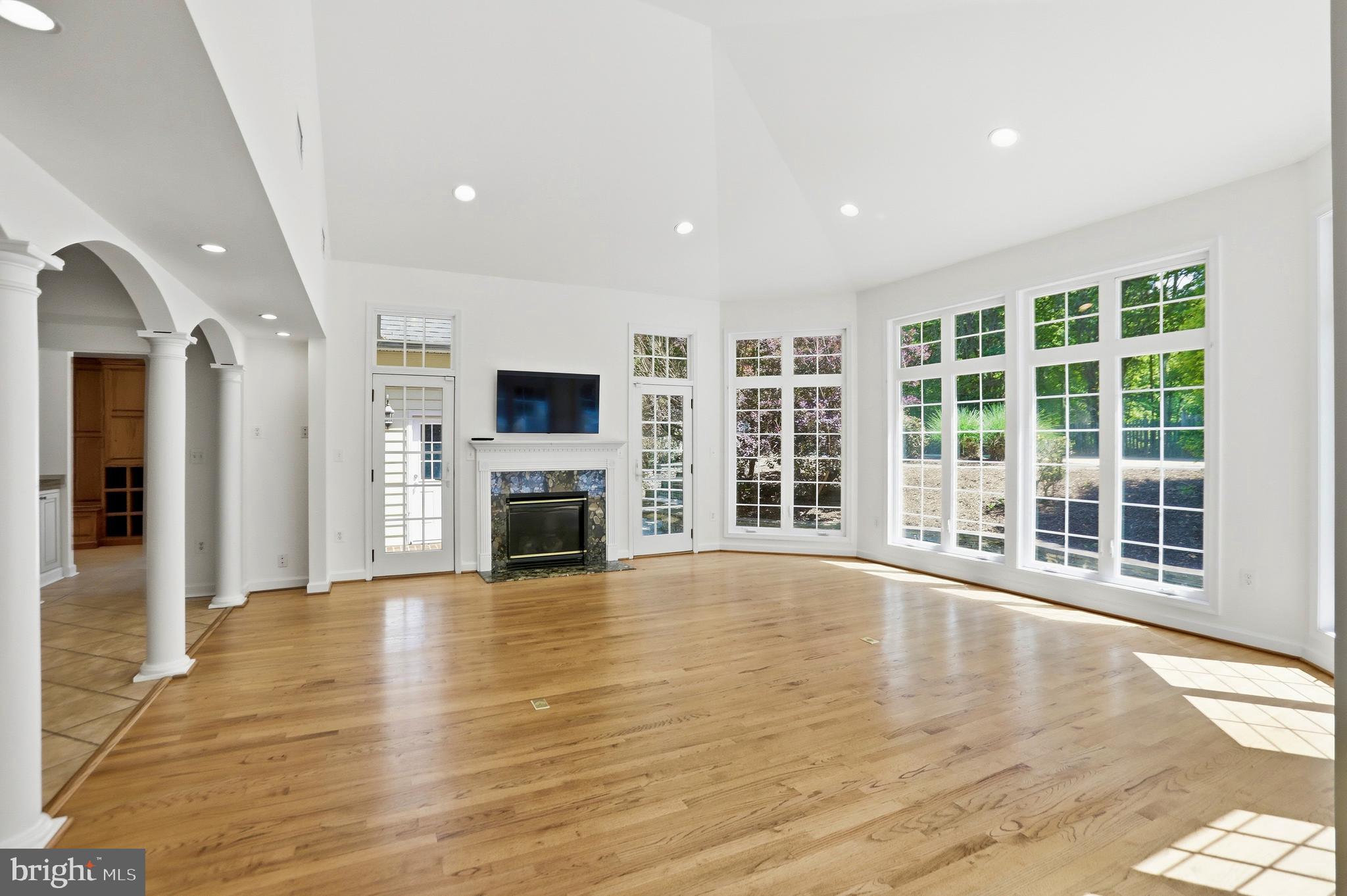 BEAR CREEK - Residential