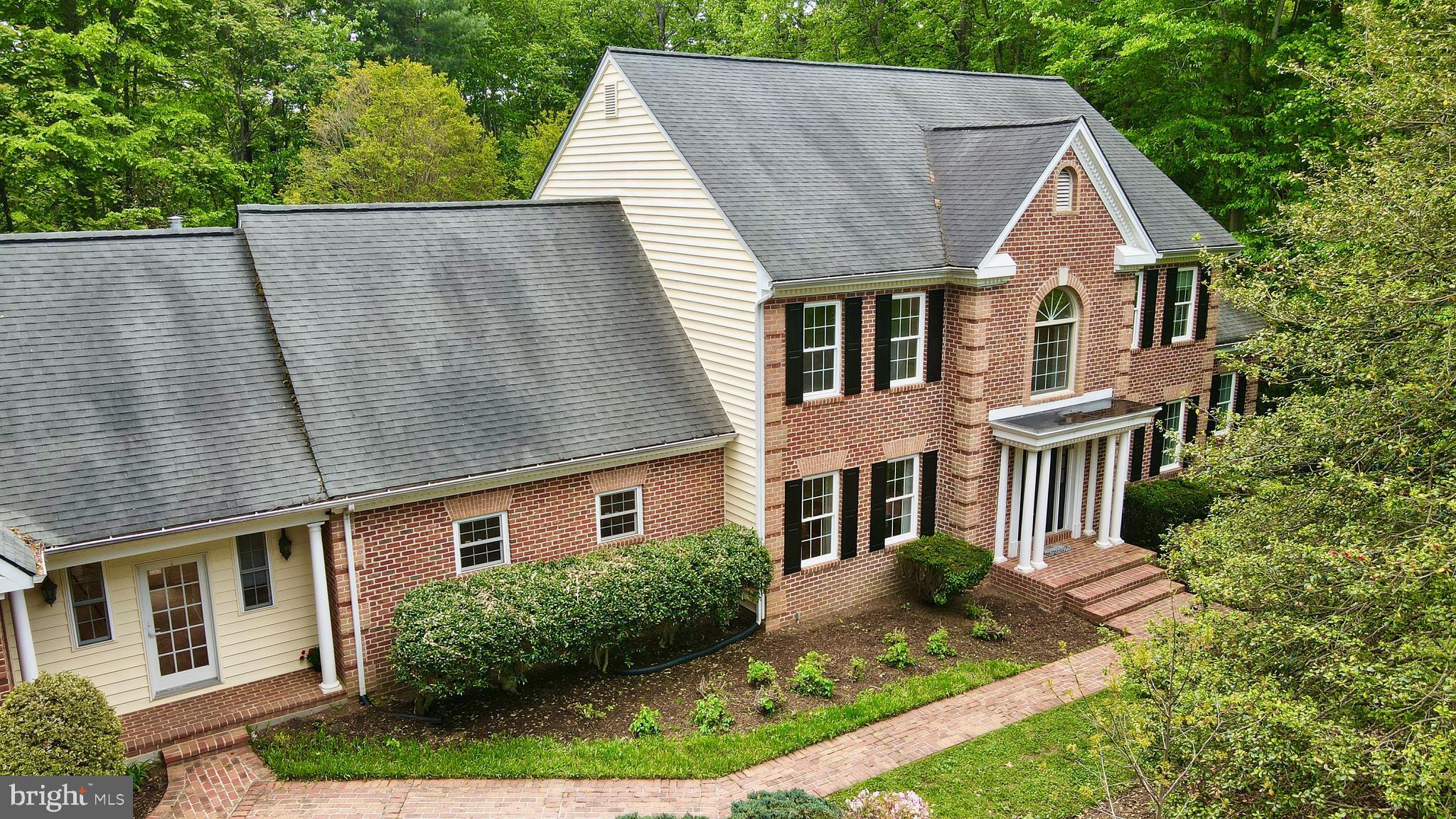BEAR CREEK - Residential