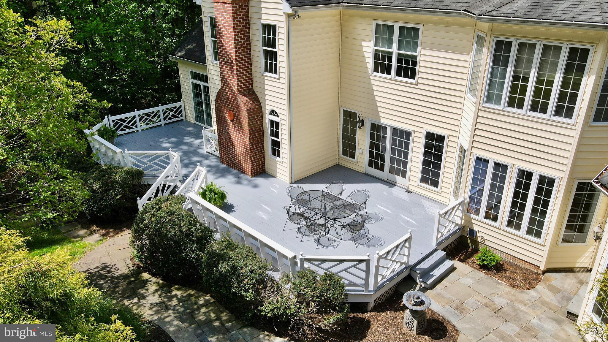 BEAR CREEK - Residential