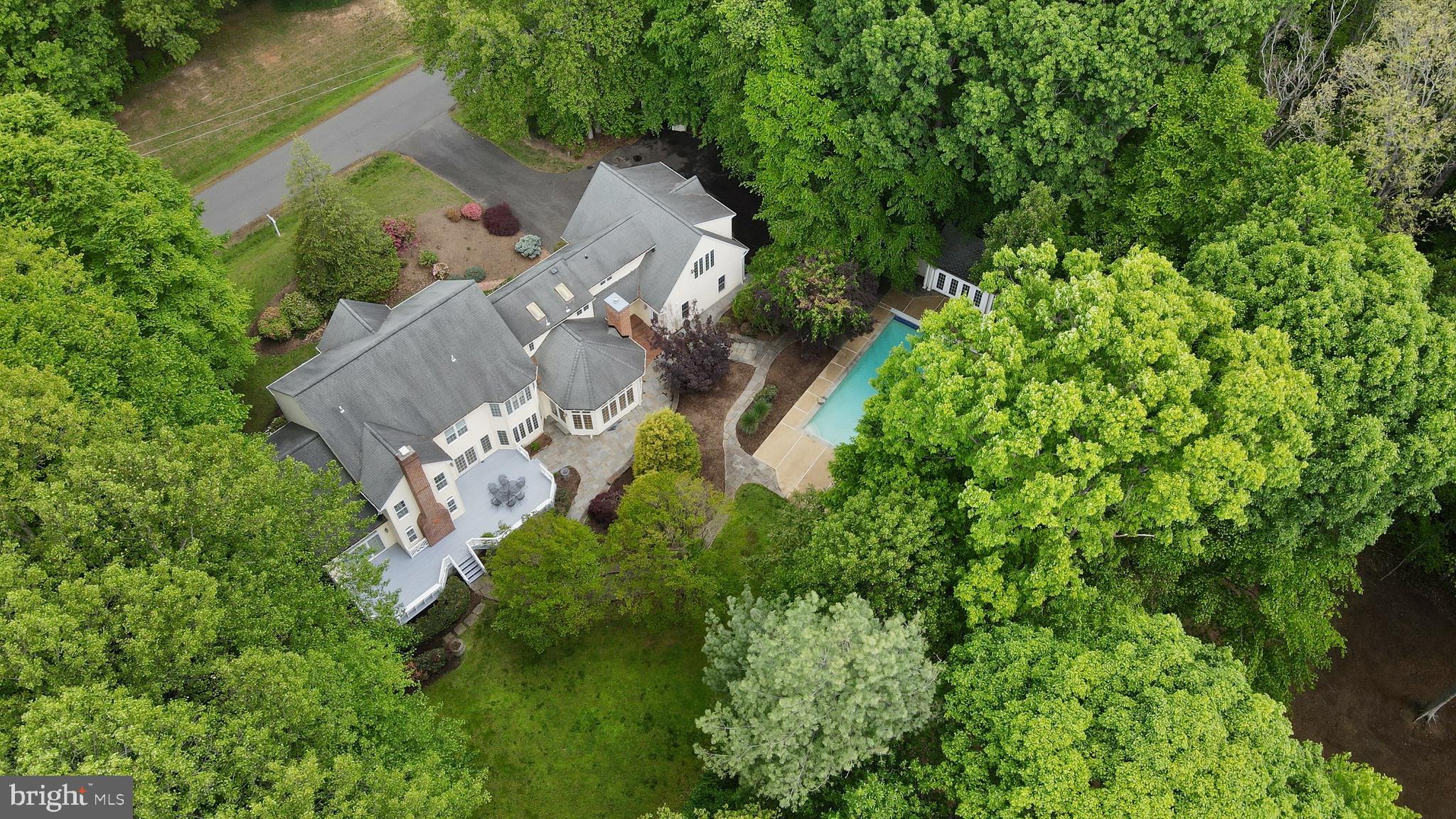BEAR CREEK - Residential