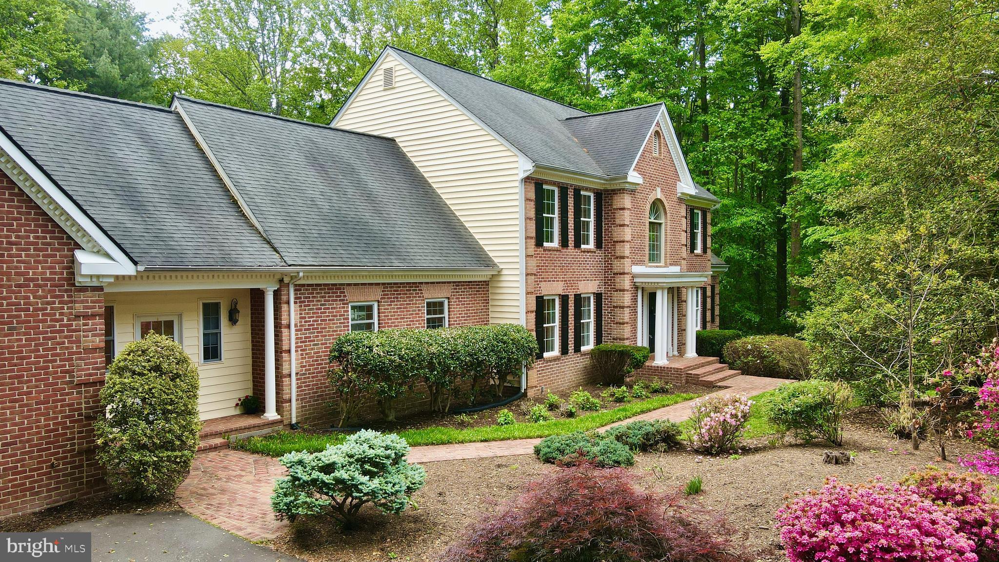 BEAR CREEK - Residential