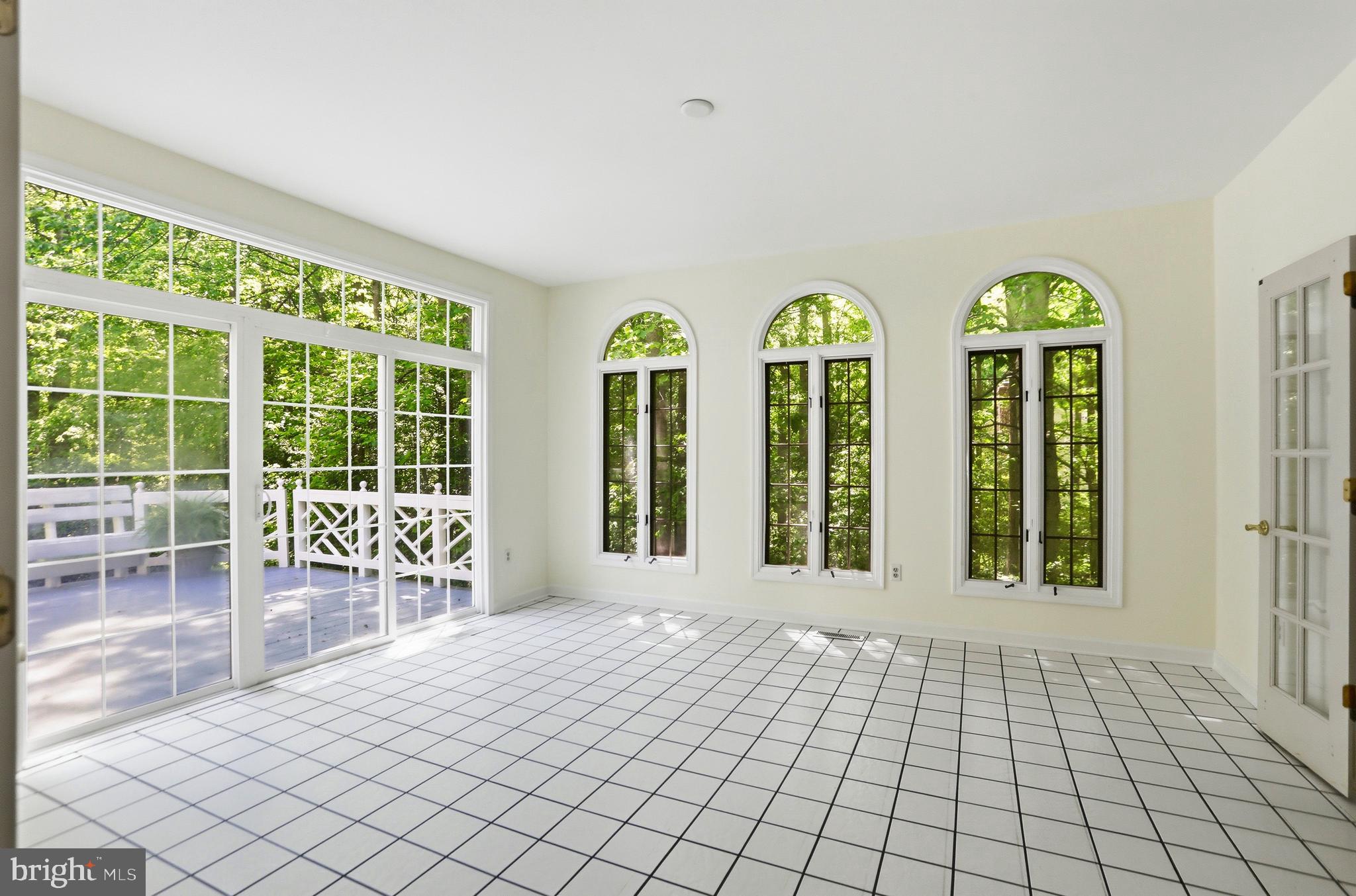 BEAR CREEK - Residential