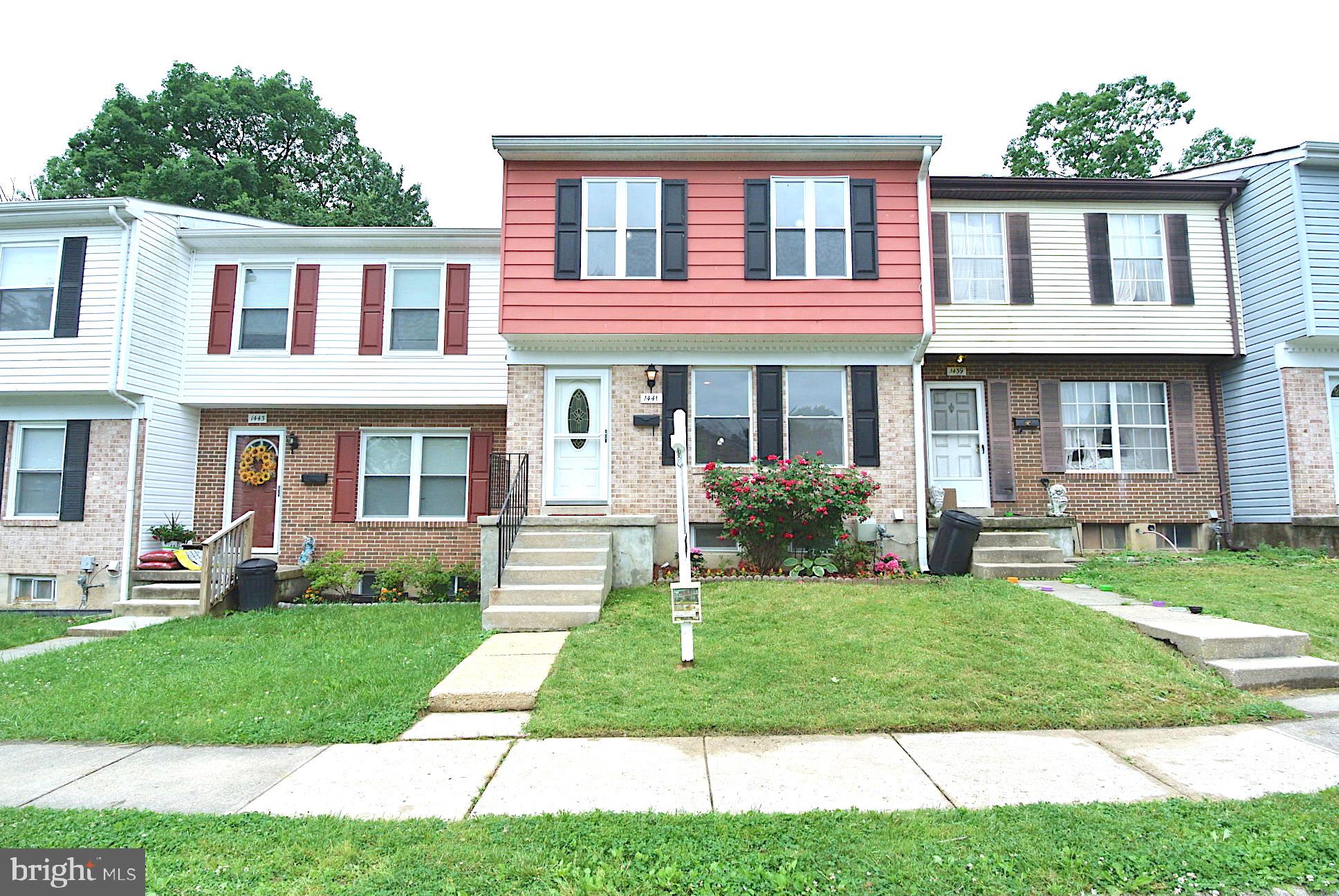 HARFORD SQUARE - Residential